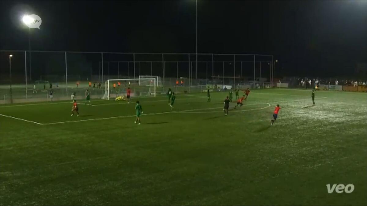 BEKIJK: Betekom pakt meteen uit met topgoal in slotminuut tegen Berg en Dal (3-2)