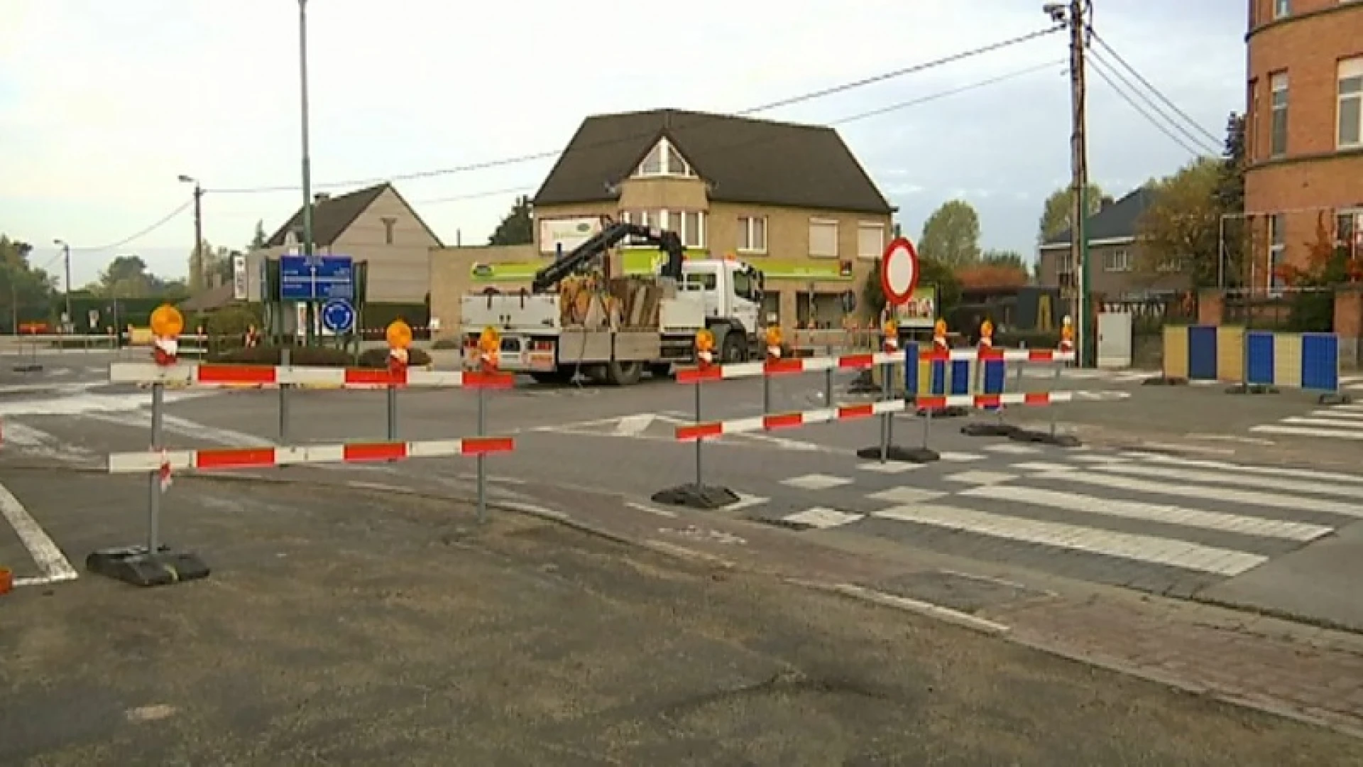 Verkeer moet omrijden door werken aan rotonde in Betekom