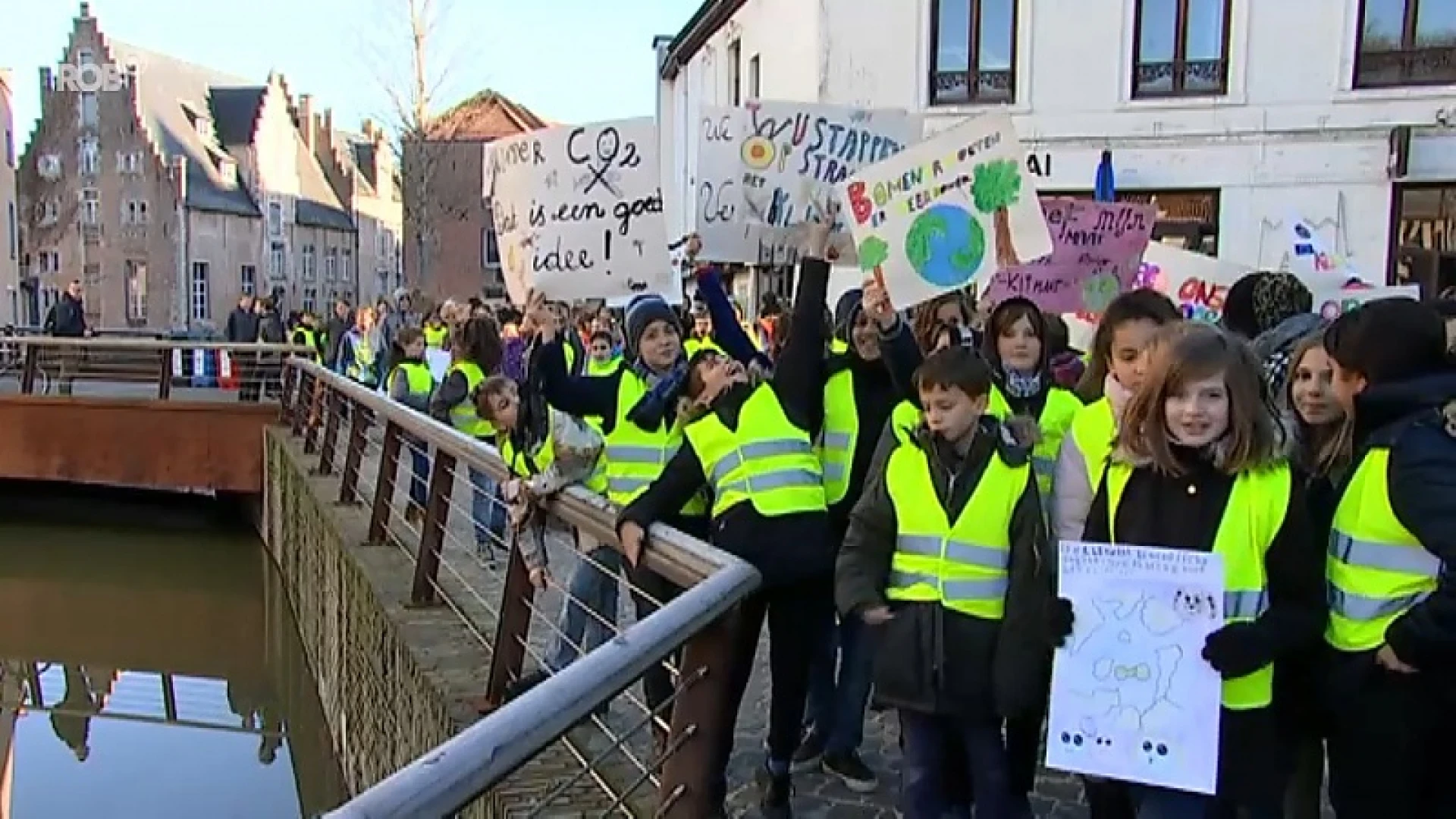 Klimaatmars Diest: 1.500 jongeren trekken door het centrum voor een beter klimaatbeleid