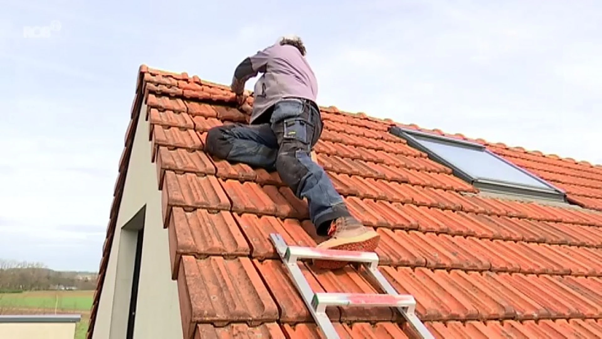 Dakwerkers uit onze regio weten niet waar eerst beginnen