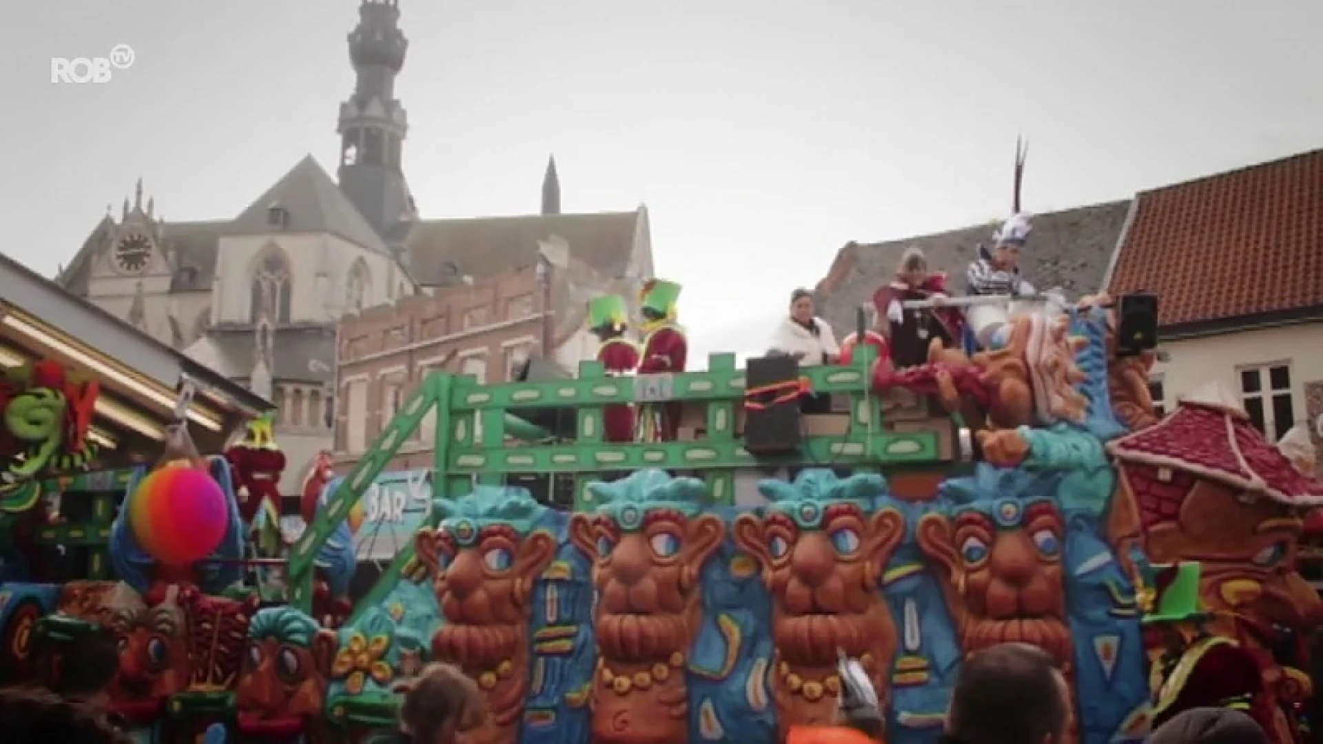 Grote carnavalstoet trekt door de straten van Zoutleeuw