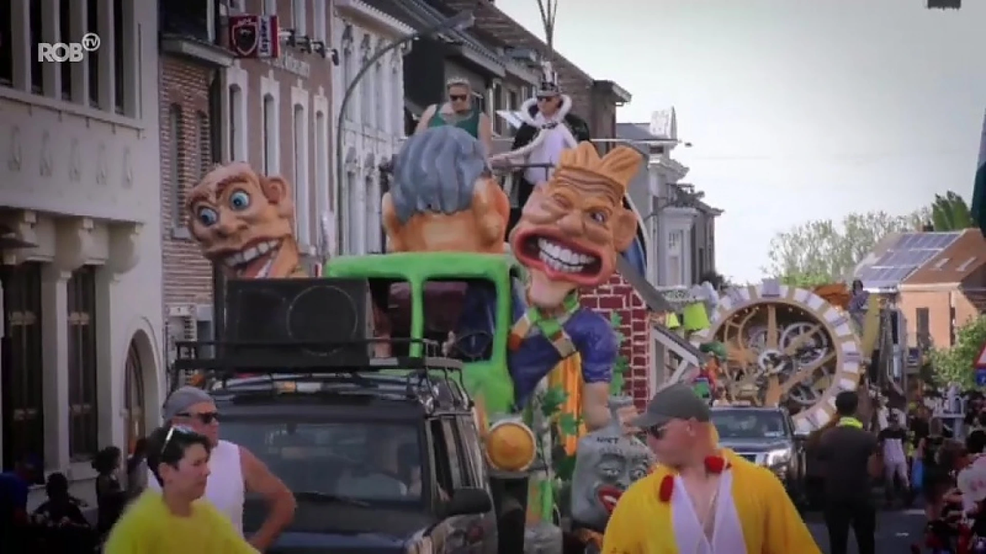 29 carnavalswagens in Landen zorgen voor veel sfeer en ambiance