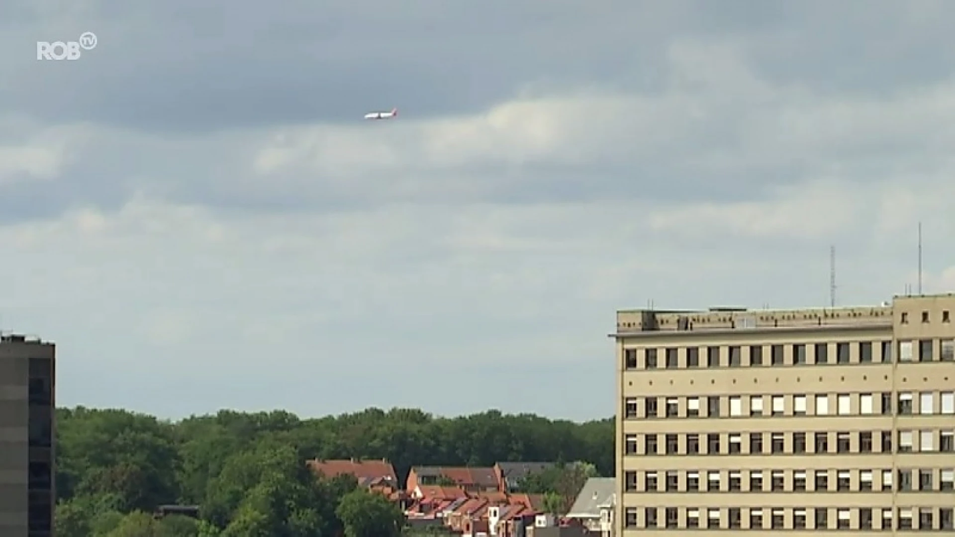 Leuvense BewonersParticipatie (LBP) wil einde aan lawaaihinder van vliegtuigen boven regio Leuven