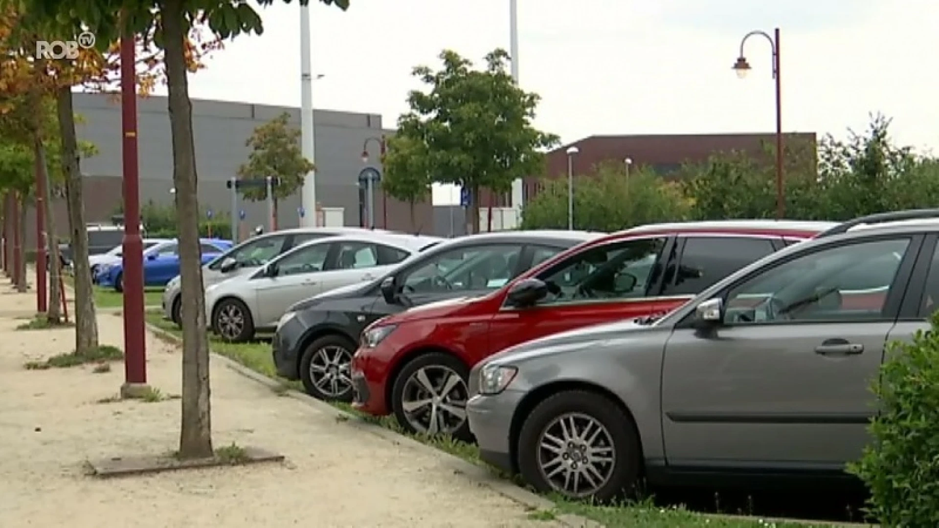 Bezoekers van Scherpenheuvel-Zichem betalen vanaf 2022 om er te parkeren, voor inwoners blijft het gratis