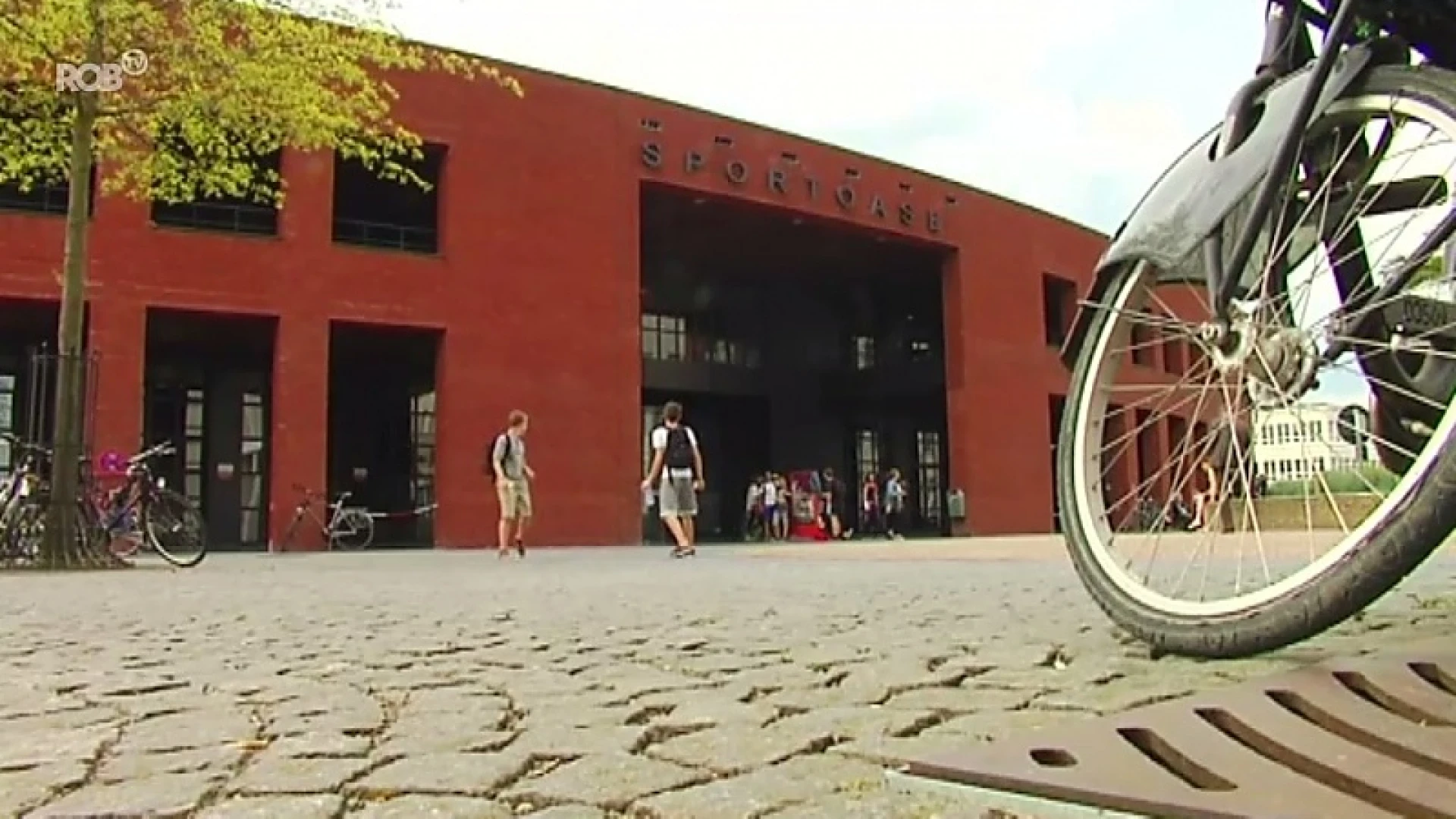 Sportoase in Leuven schuldig aan dood van jonge zwemmer (18) door onoplettende redders