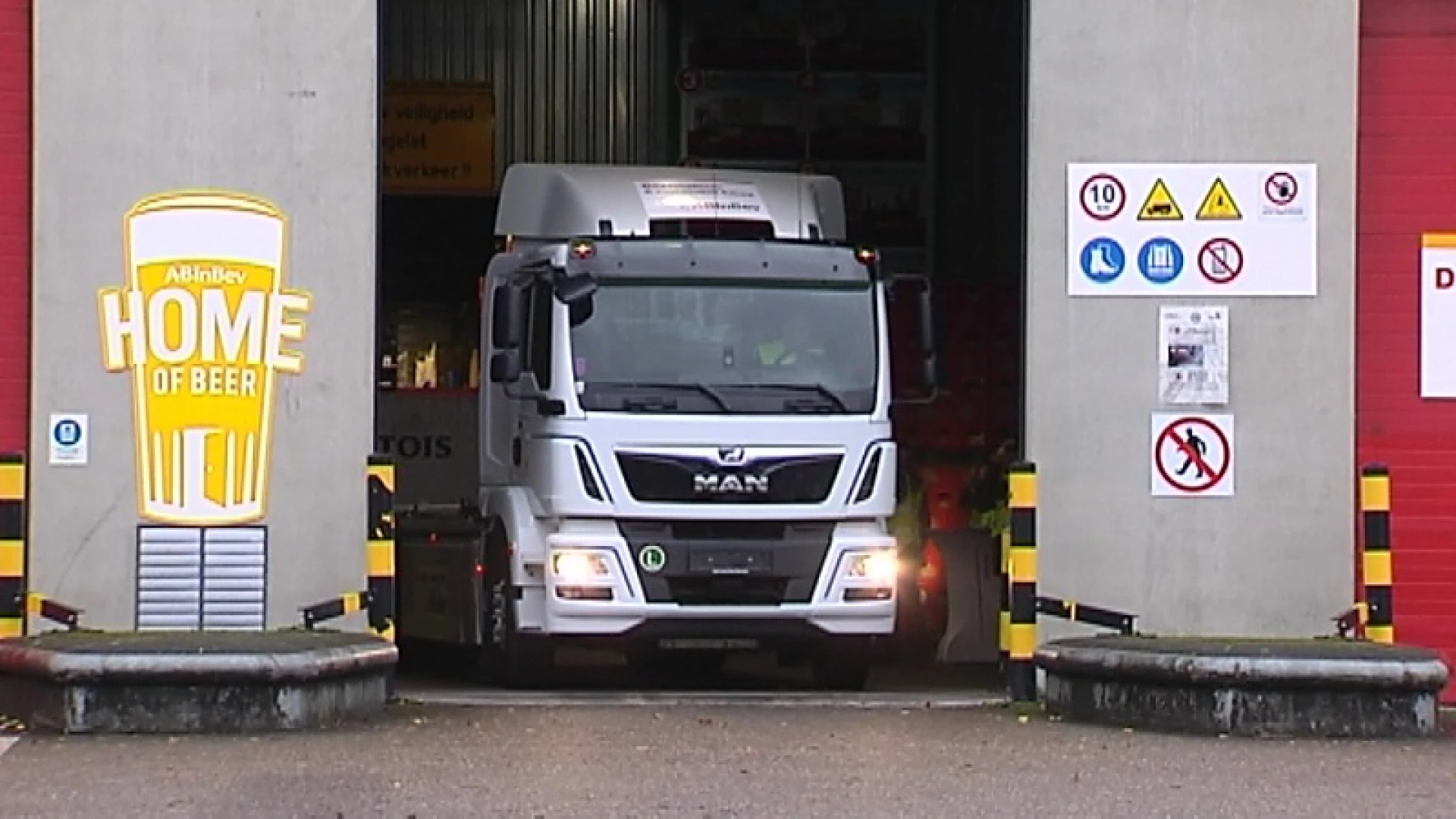 Primeur in België: AB Inbev gaat pintjes leveren met elektrische vrachtwagen