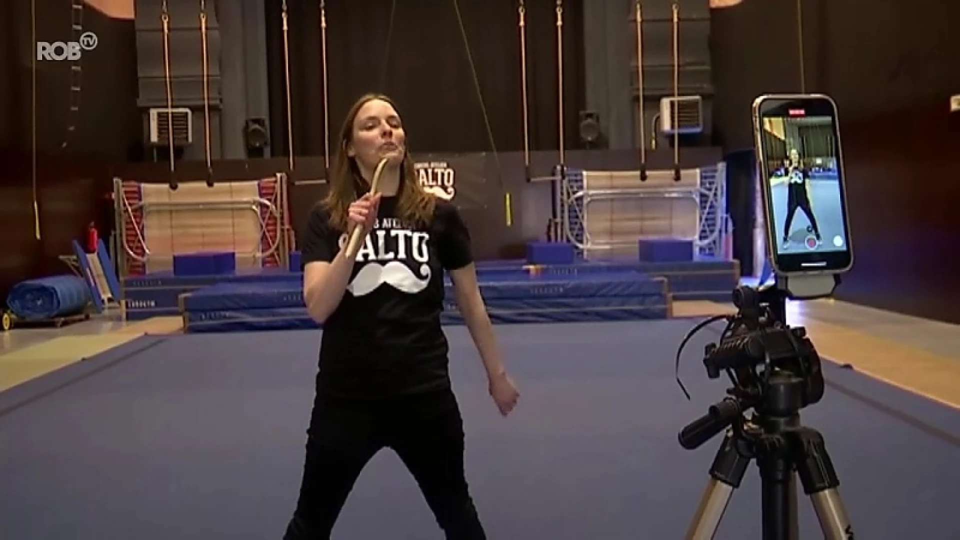 Creatief omgaan met lockdown: van kookvideo's tot circuskunstjes