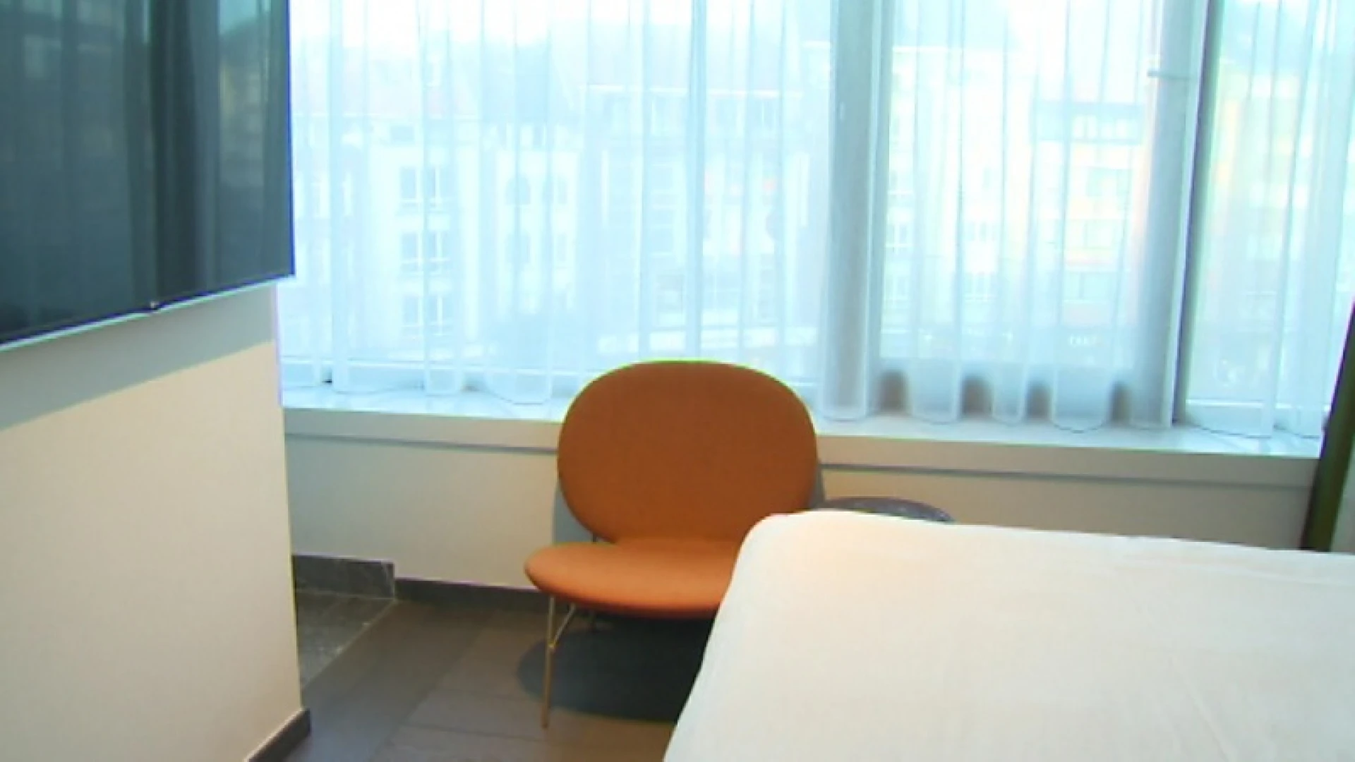 Leuven zet hotels in om mogelijk beddentekort in ziekenhuizen op te vangen