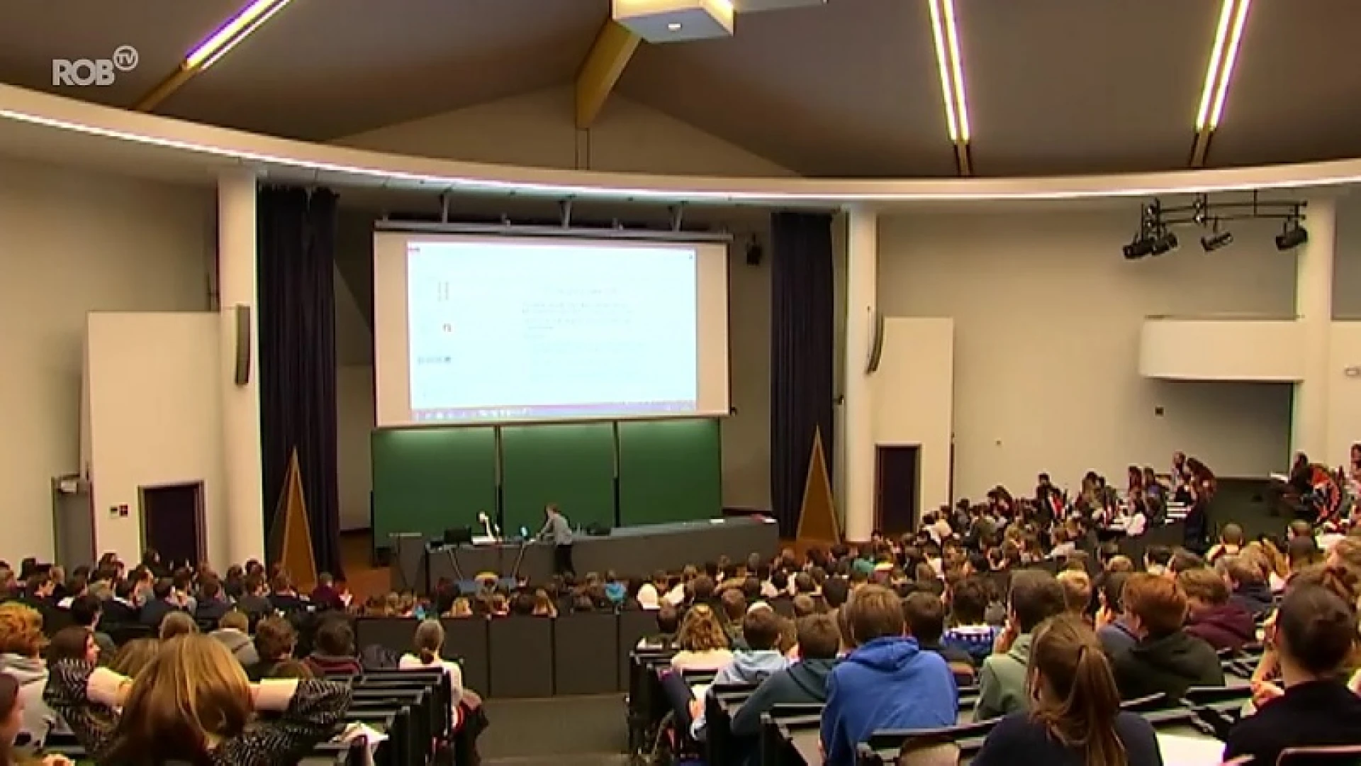 KU Leuven verlengt examenperiode met één week, ook tijdens blok zijn examens mogelijk