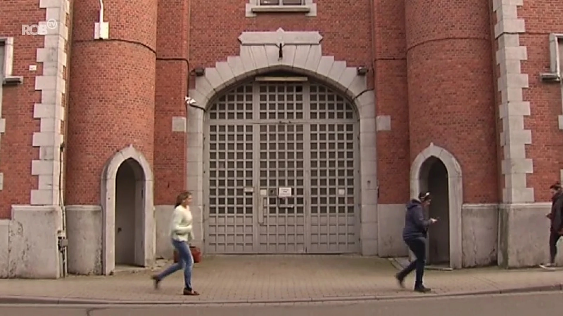 Minderjarigen gooien drugs over muur Leuvense gevangenis