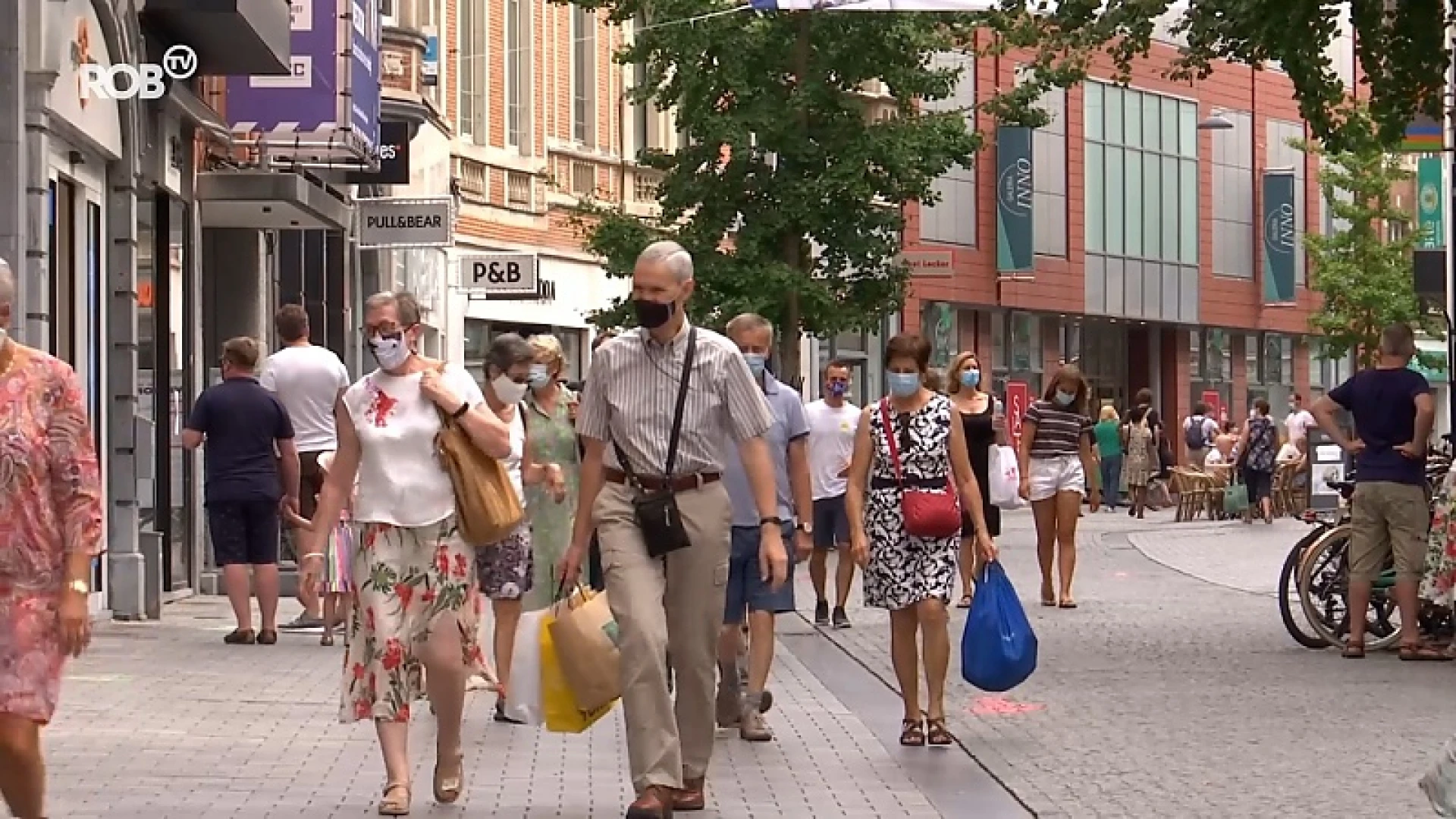 Koopjes starten maand later dan gepland: "We hopen dat oude collecties de deur uitgaan"