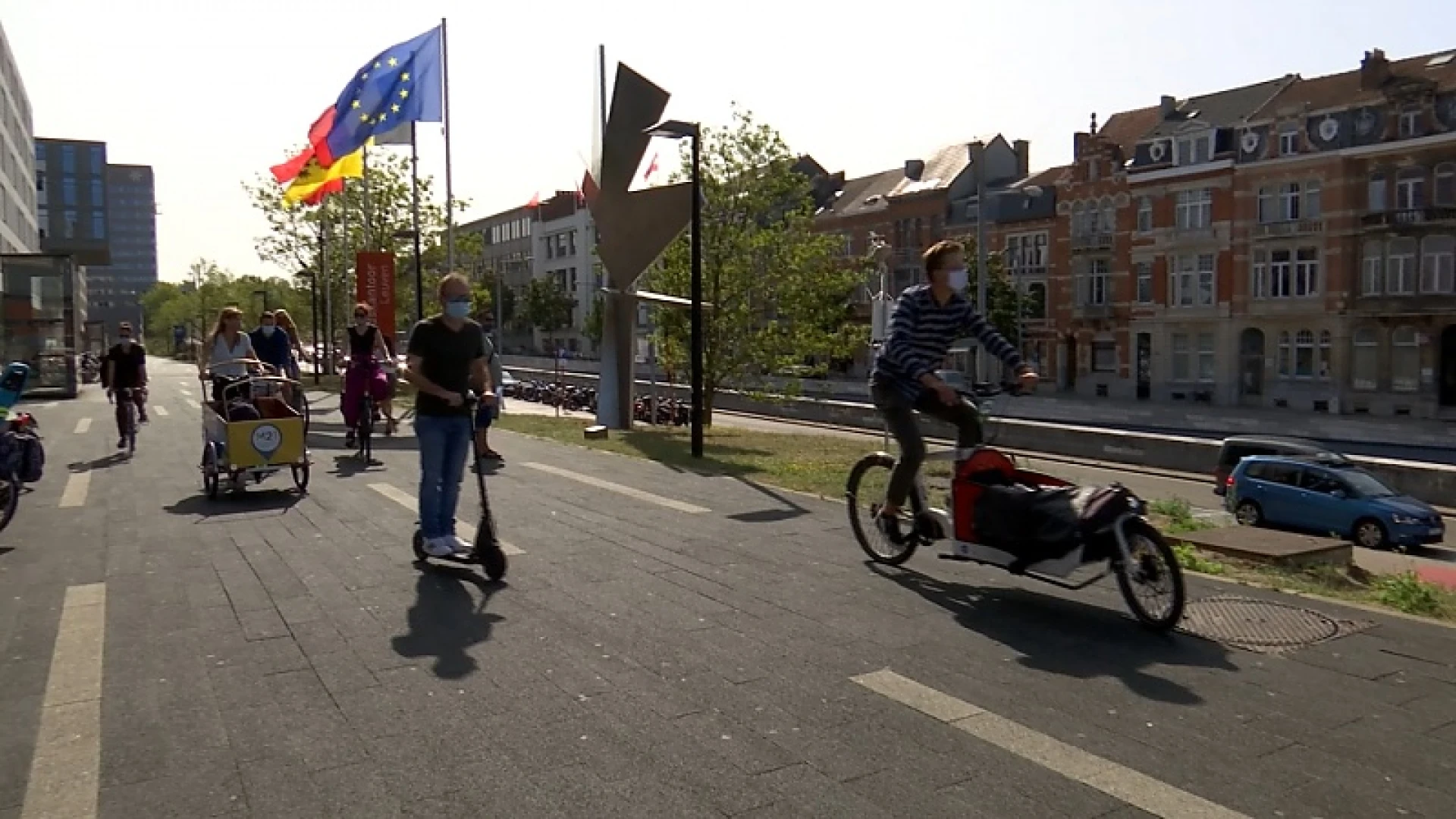 Primeur tijdens twaalfde Autovrije Zondag in Leuven: picknicken op de binnenring