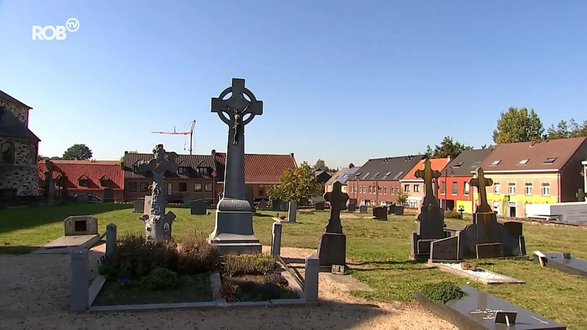 Bierbeek verwijdert grafmonumenten halve maand te vroeg