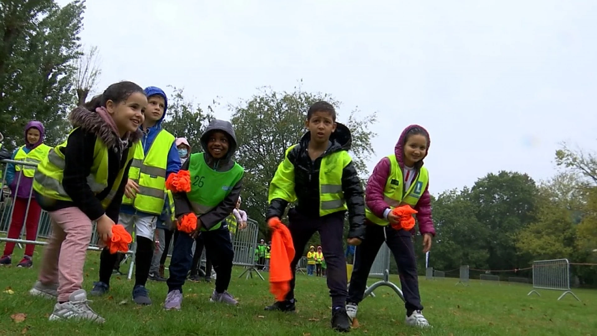 400 Leuvense leerlingen trotseren regenbui voor jaarlijkse veldloop