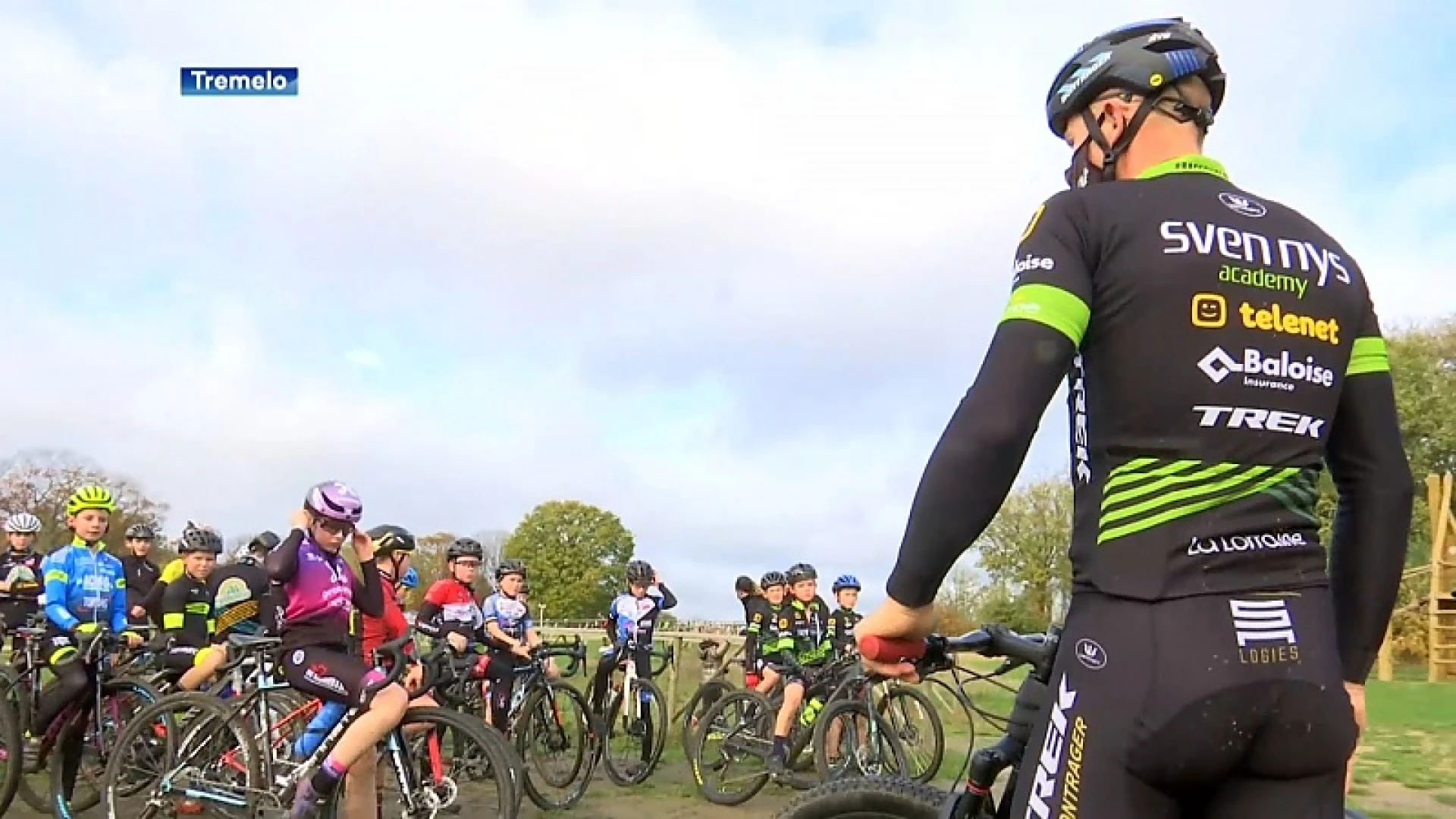 Balenberg decor voor herfstkamp Sven Nys Academy: "Blij dat dit doorgaat, anders zit je thuis te niksen"