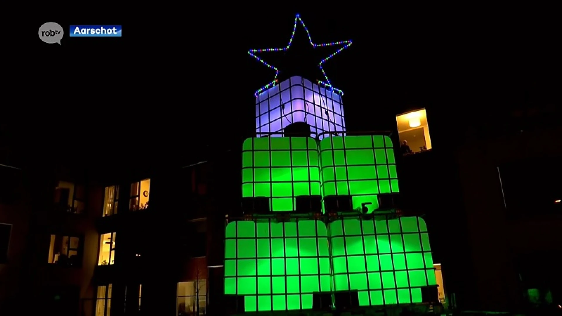 Rillaar brengt licht in dondere tijden met gigantische kerstboom aan rusthuis