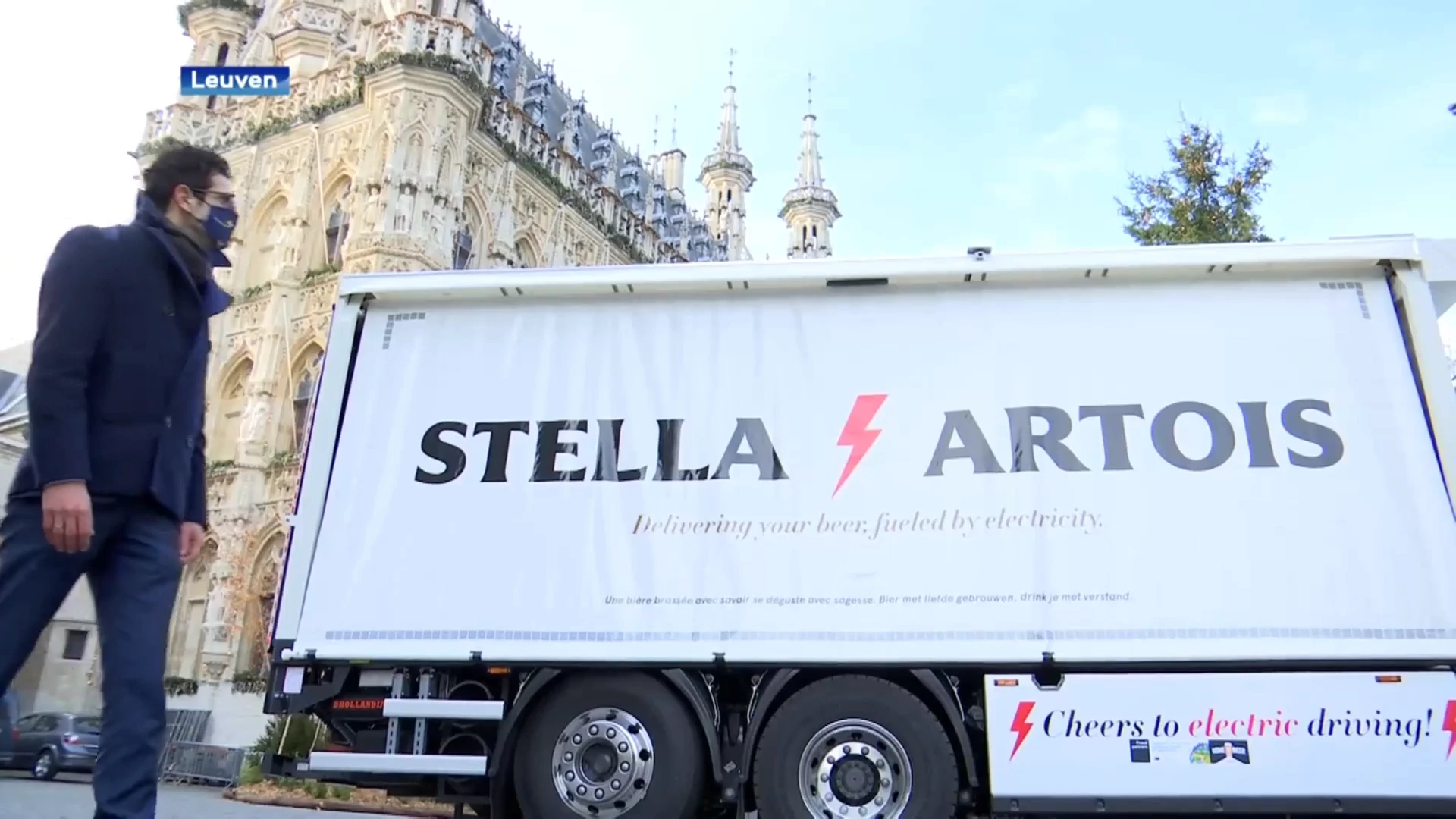 De allereerste elektrische vrachtwagen van ons land? Die is van AB InBev en toert rond in Leuven