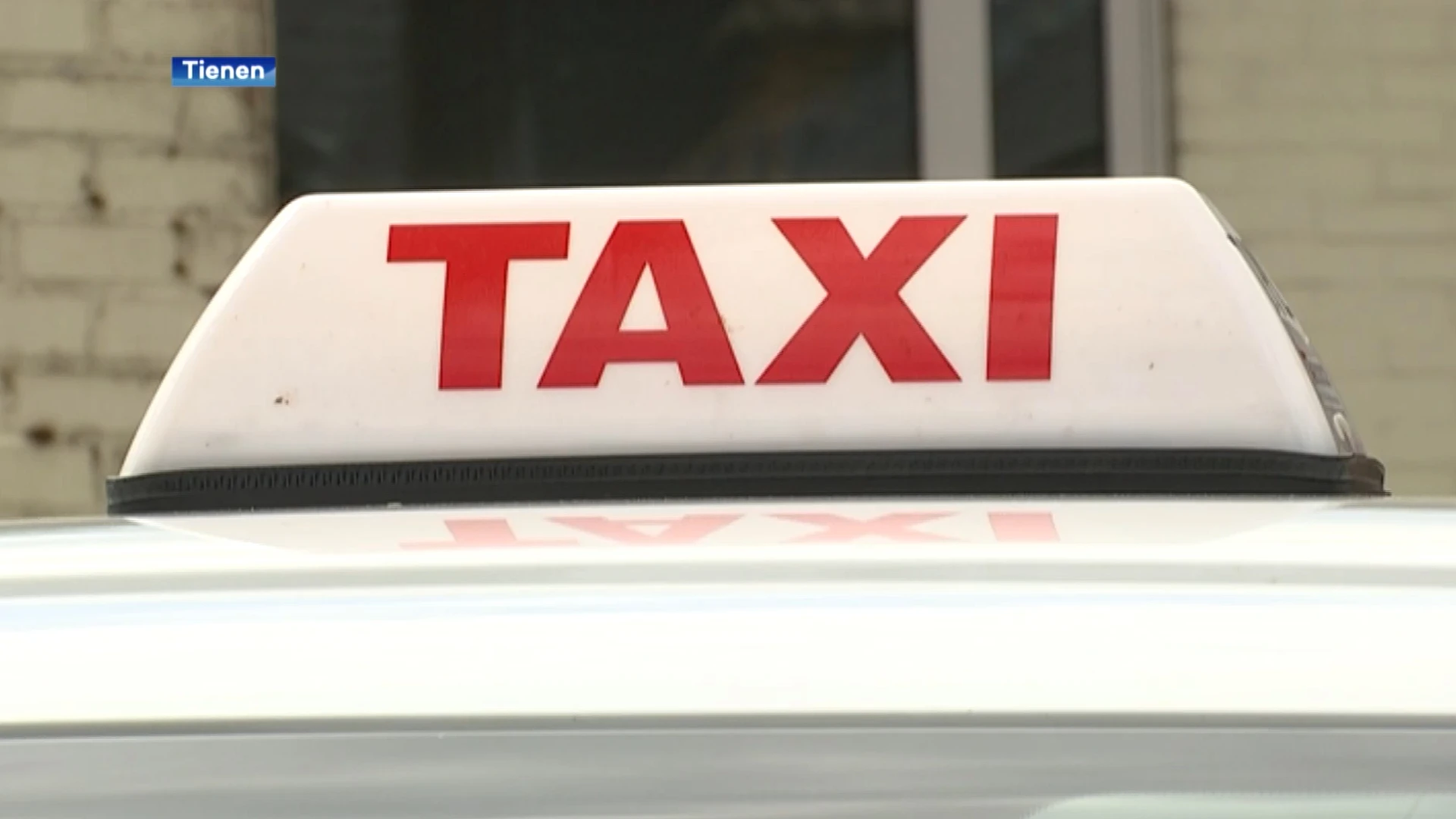 Stad Tienen wil jaarlijkse belasting voor taxibedrijven kwijtschelden