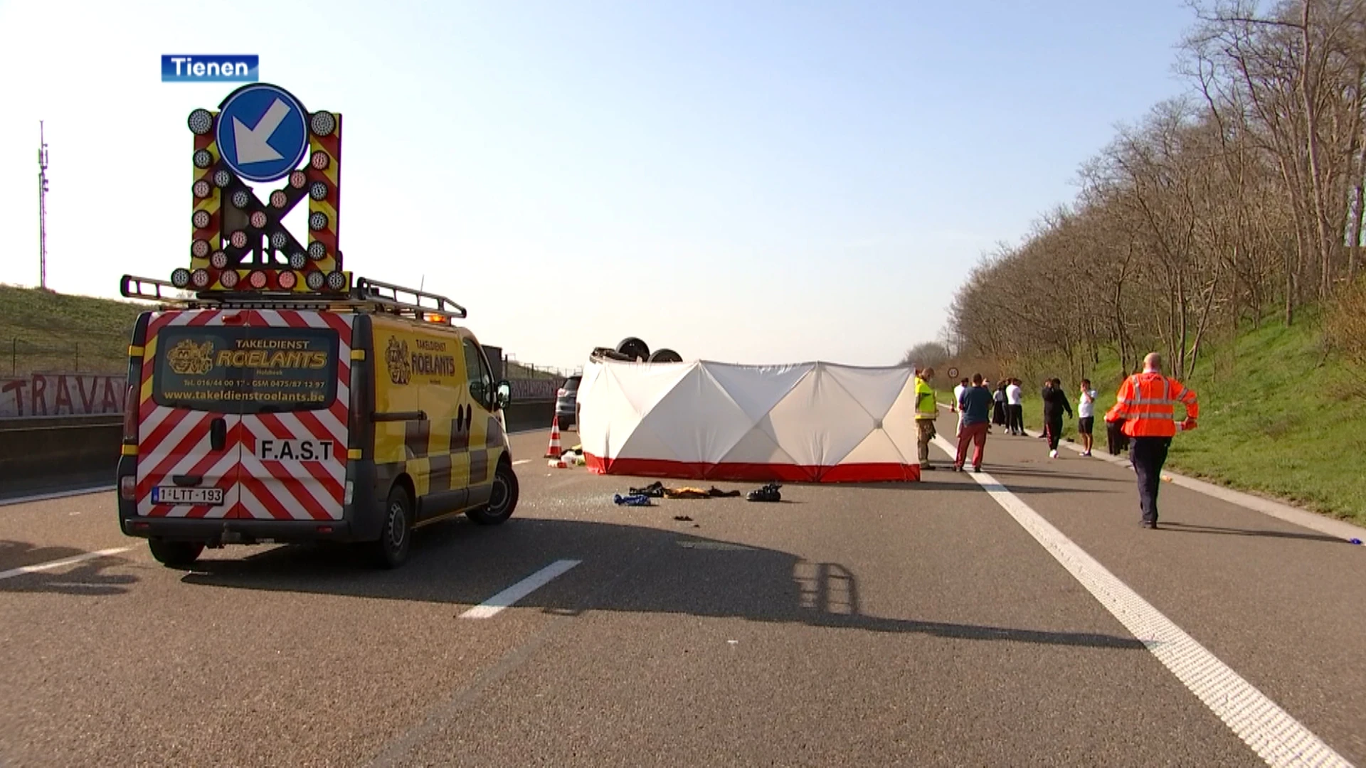 Dodelijk ongeval in Tienen: man van 45 overleeft klap tegen middenberm niet