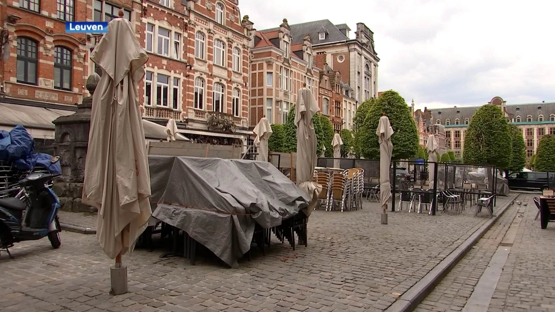 Leuven sluit Oude Markt bij overrompeling