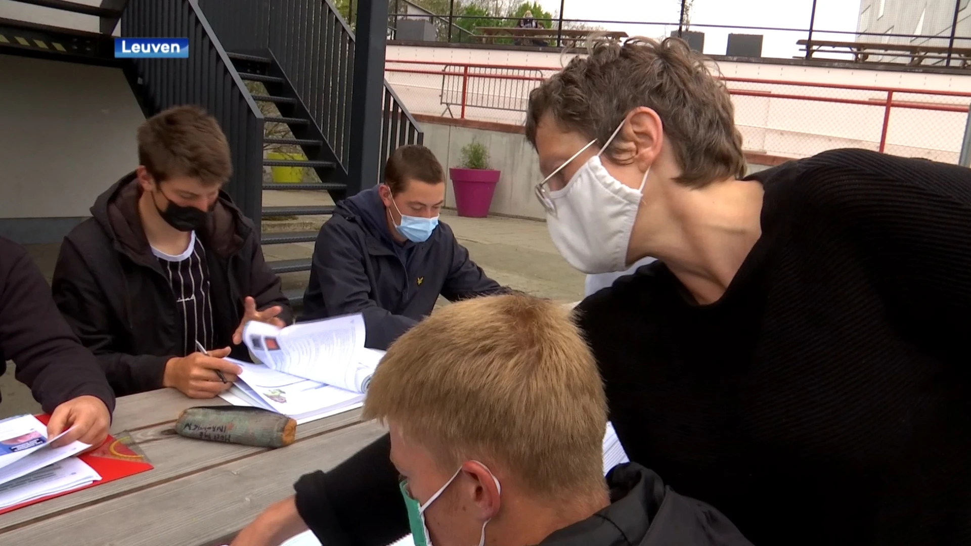 Minister Ben Weyts op bezoek bij terugkeer tweede en derde graad