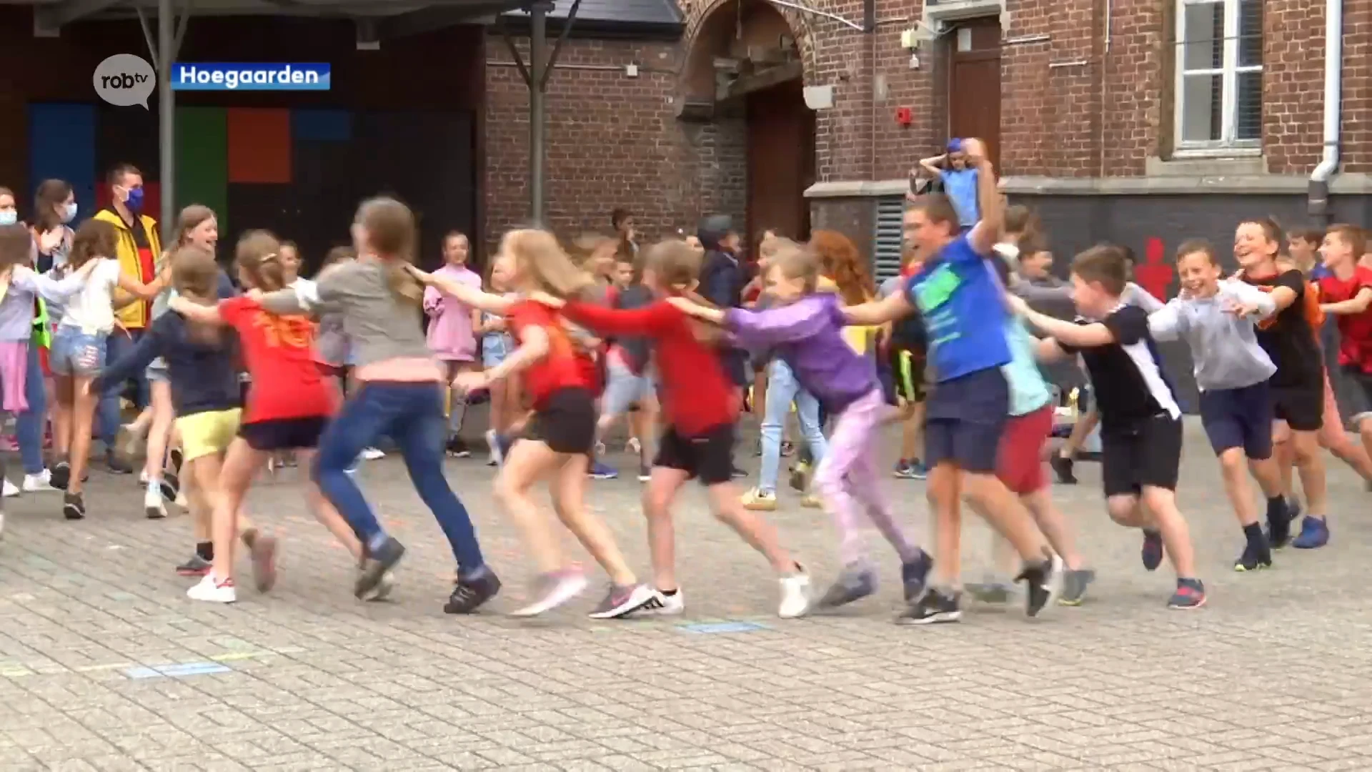 "Waar is dat feestje?": 400 Leerlingen van VBS Mariadal Hoegaarden vieren enthousiast schoolfeest