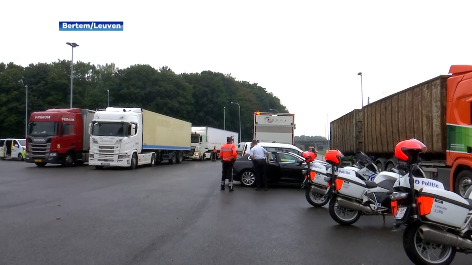 Politie Leuven organiseert grote controle op zwaar vervoer langs E40 in Bertem