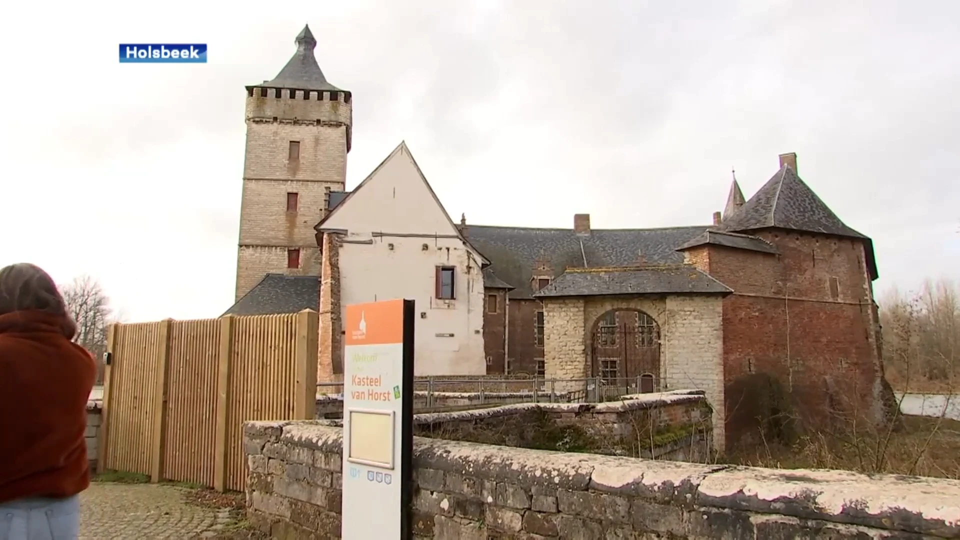 De toren achteraan het Kasteel van Horst zakt elk jaar 2mm: "Als we niks doen, kan de toren instorten"