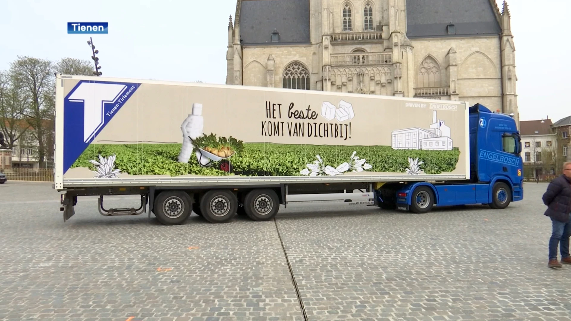 Tiense ondernemers sturen vrachtwagen vol spullen naar Oekraïense grens