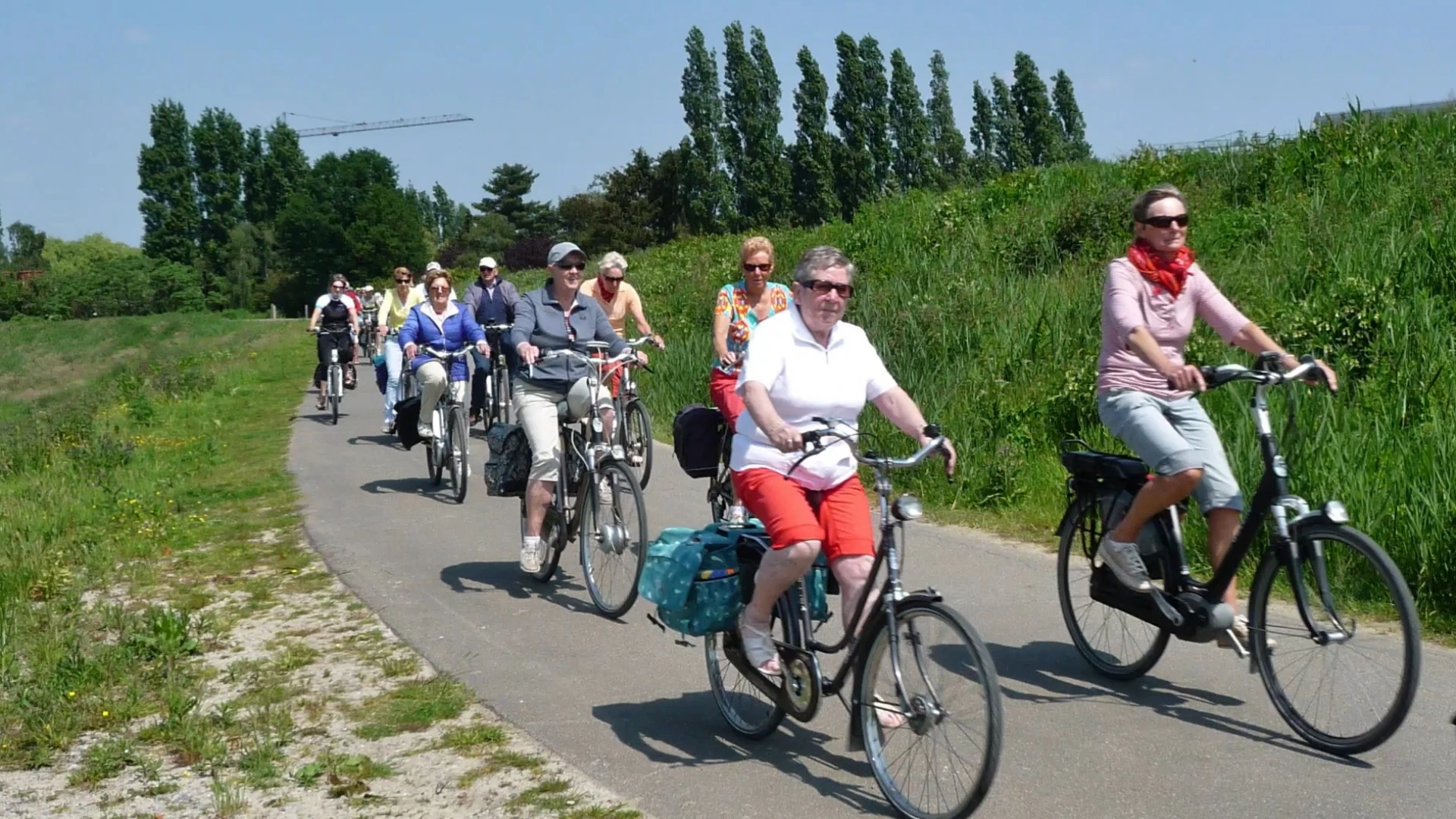 Fietsersbond Tienen geeft fietscursus voor volwassenen die nooit leerden fietsen