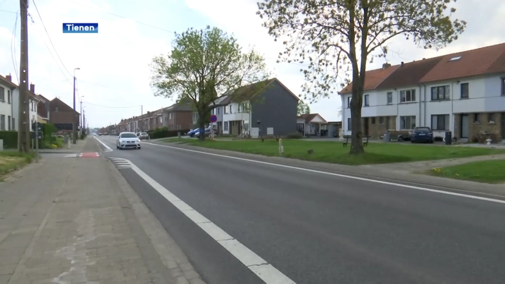 Aarschotsesteenweg Tienen gaat over afstand anderhalve kilometer 6 weken dicht voor werken aan fietspad