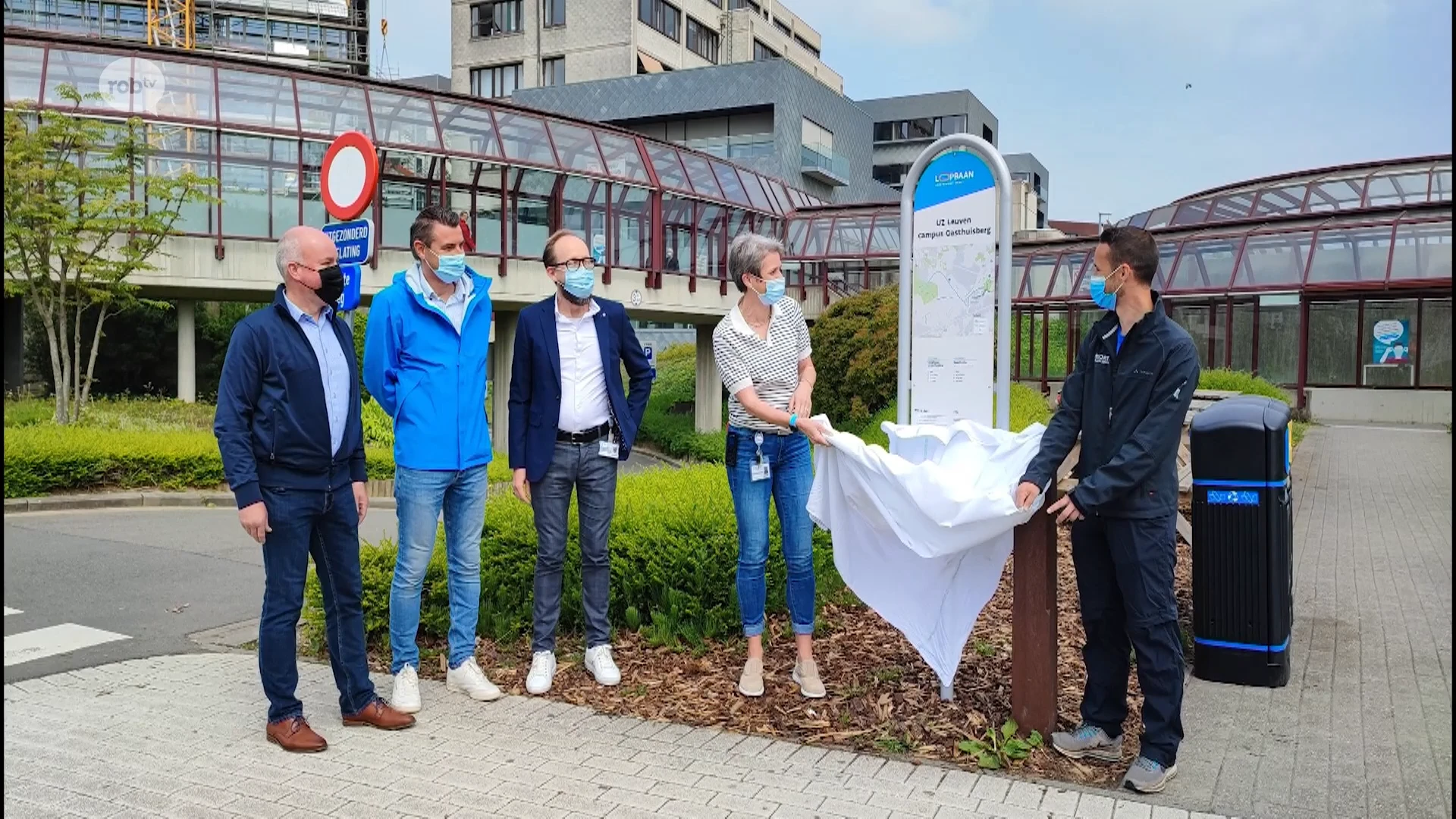UZ Leuven opent twee loop- en wandelpaden voor werknemers: "Fysiek en fit naar het werk gaan"