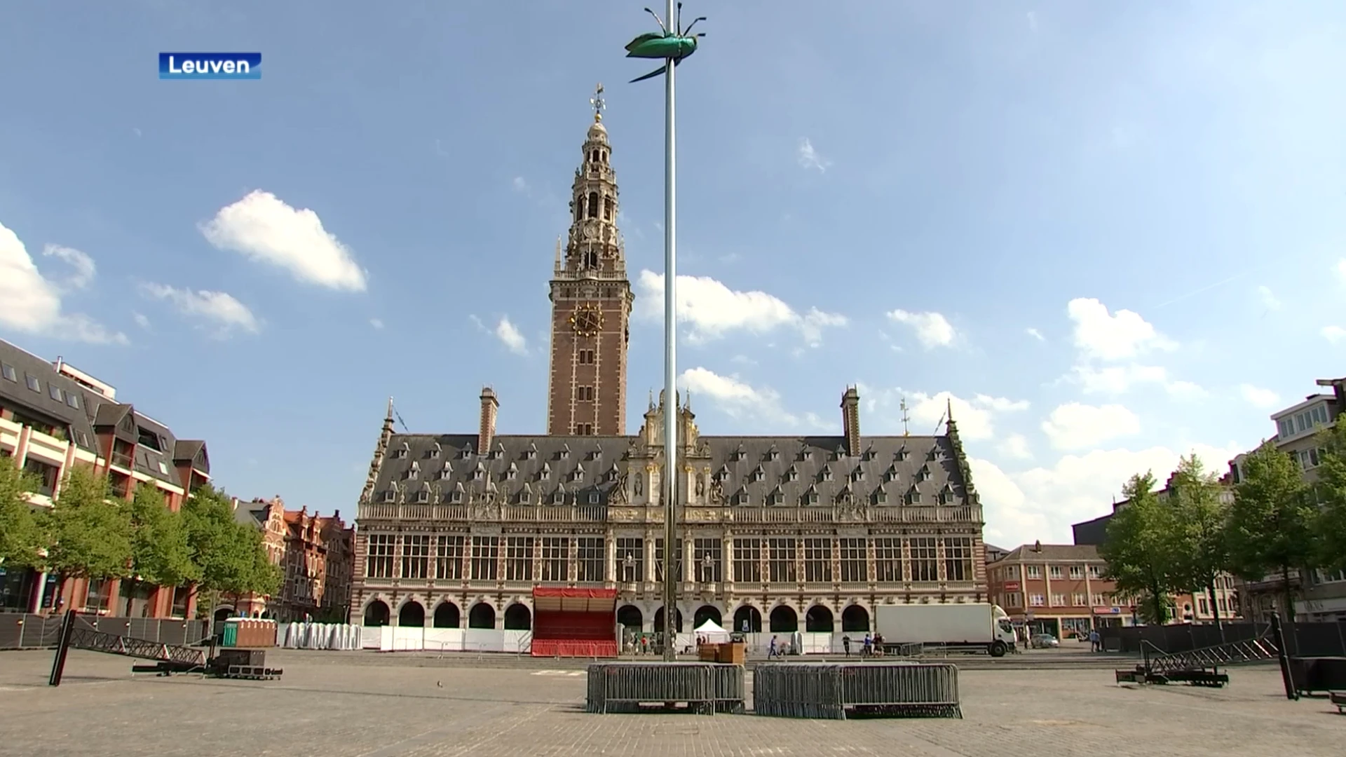 Woensdag komen 4000 studenten samen zingen en bier drinken op Beiaardcantus in Leuven: "Volledig uitverkocht"