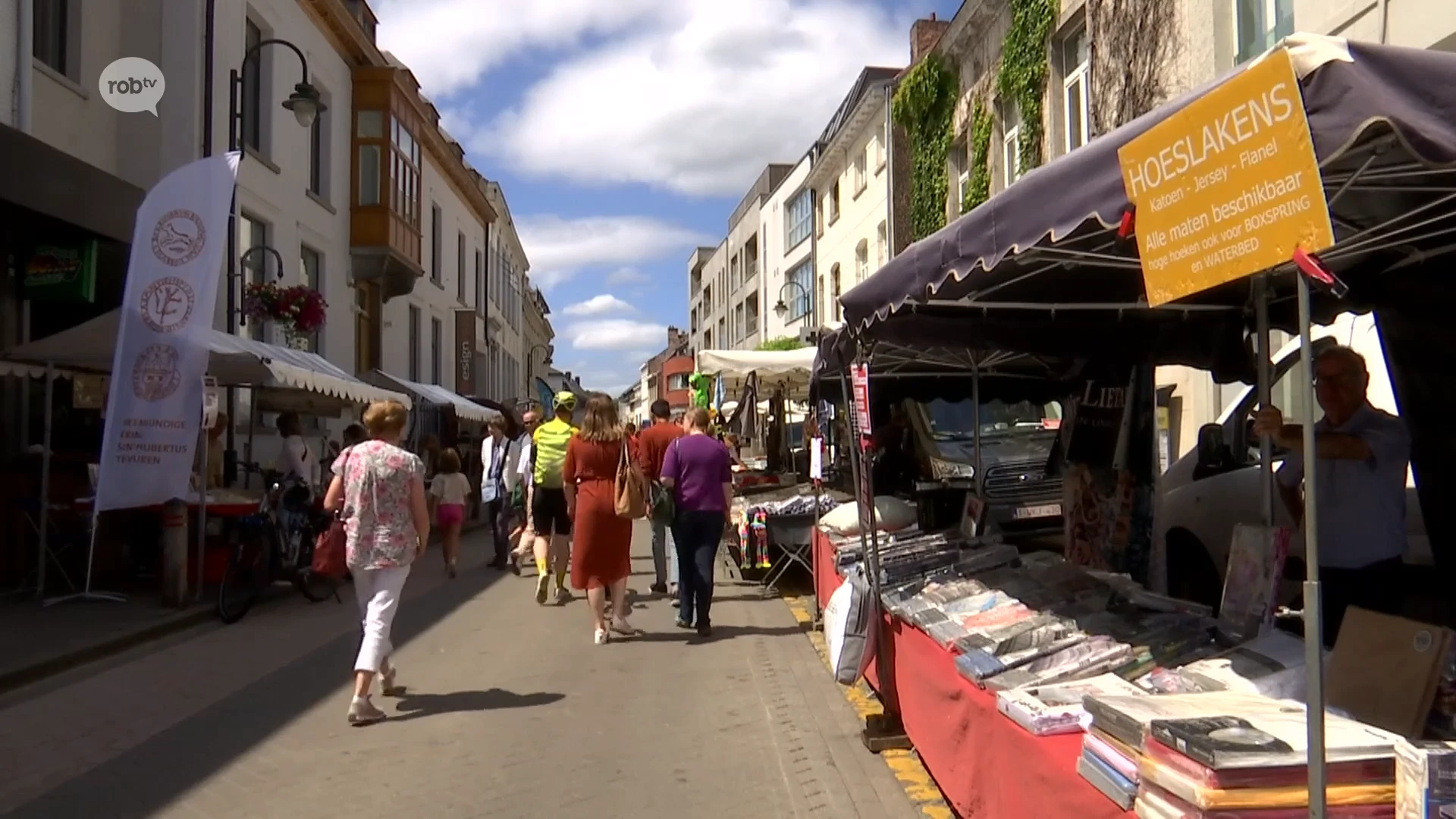 Braderie in Tervuren: "Voor mijn zoon de kermis, voor mij de standjes"