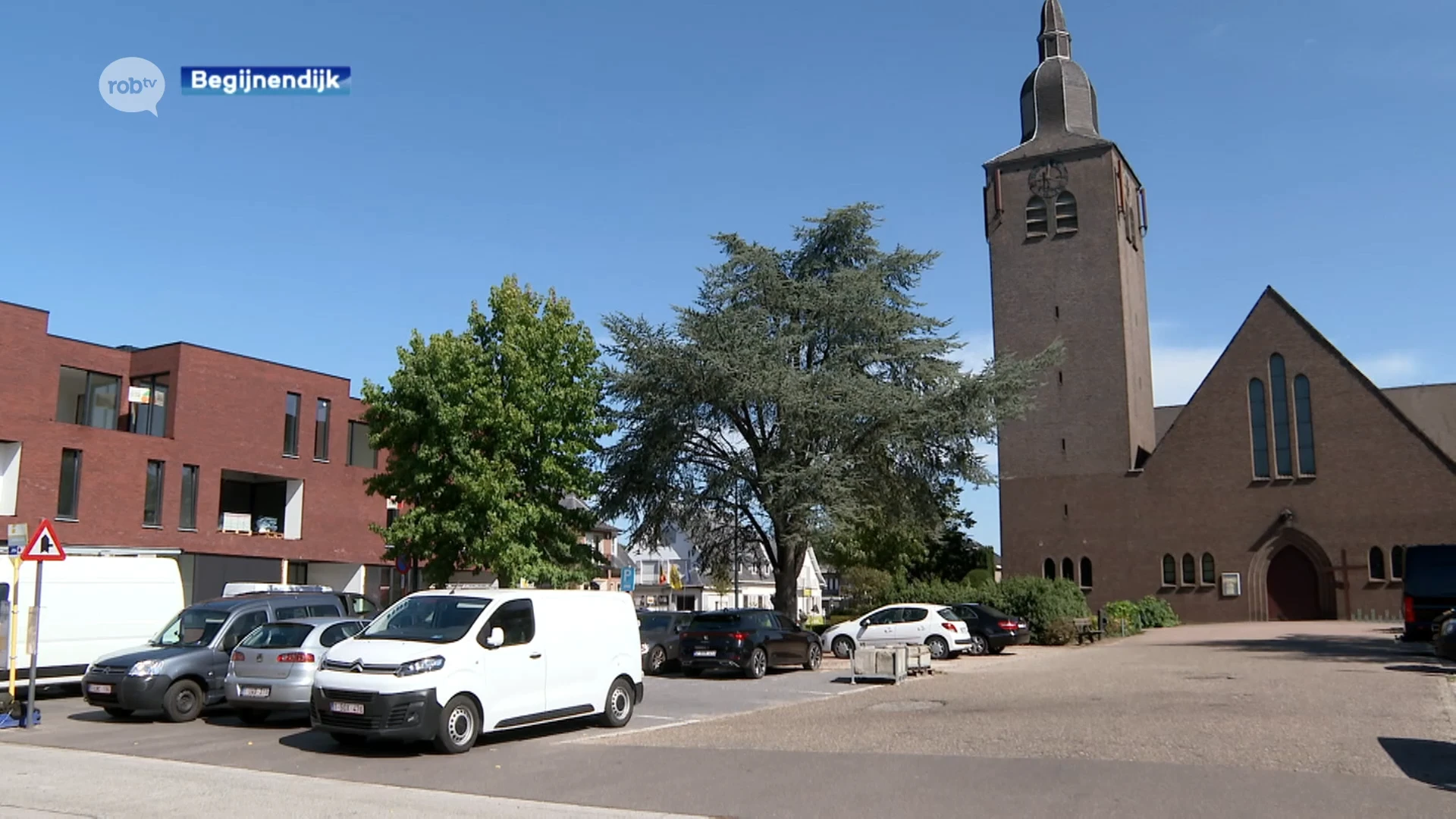 Kerkplein van Begijnendijk wordt vanaf maandag heringericht tot park: "Voldoende parkeergelegenheid in het centrum"