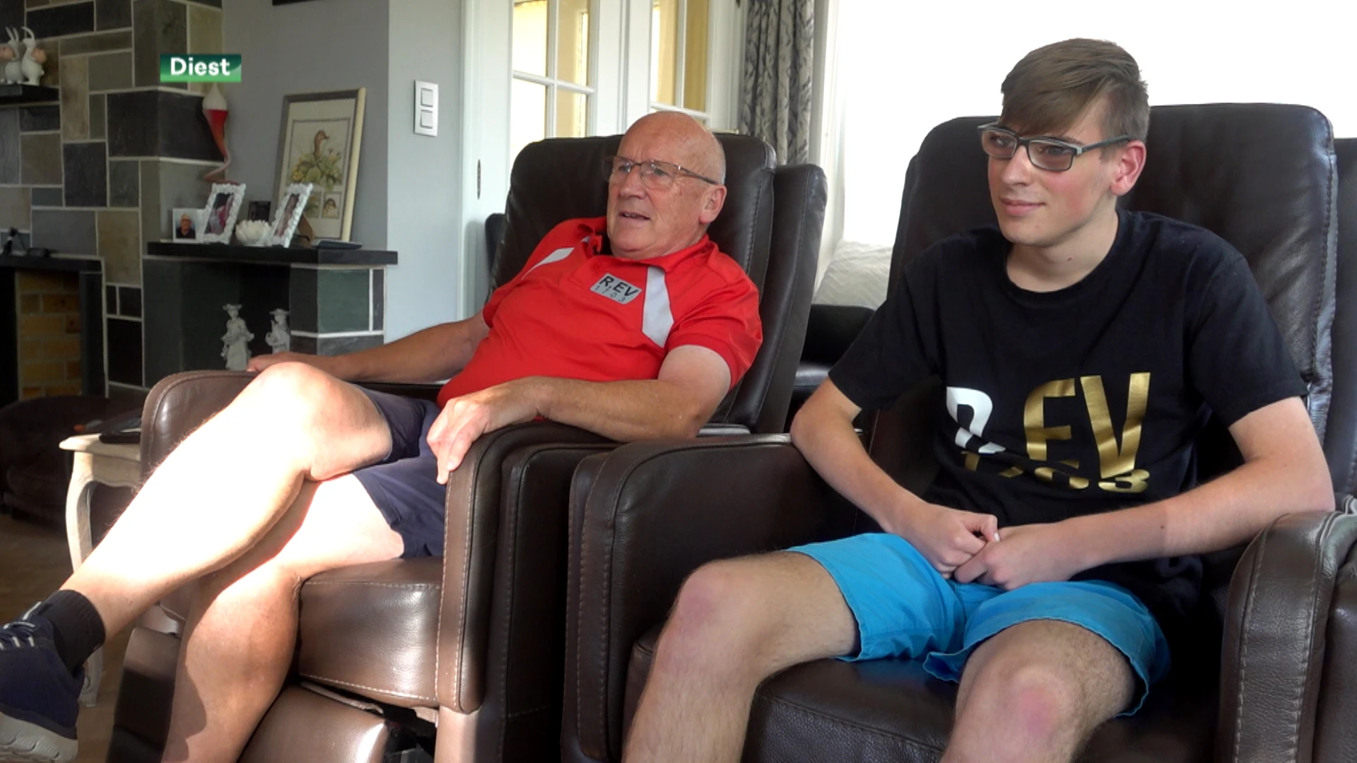 Remco Evenepoel schrijft wielergeschiedenis, dolle vreugde in Diest bij z'n eerste trainer: "We gaan een glaasje champagne drinken"