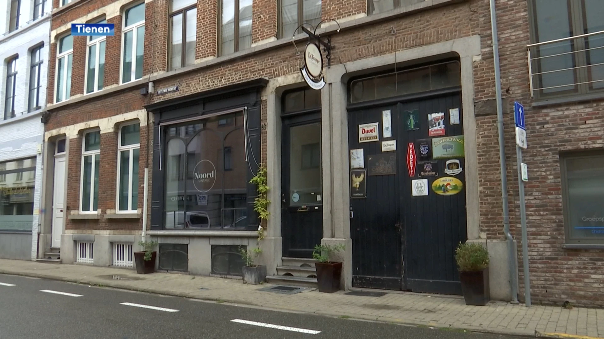 Vintage meubelwinkel trekt in pand van populaire café "Het Zwak Moment" in Tienen