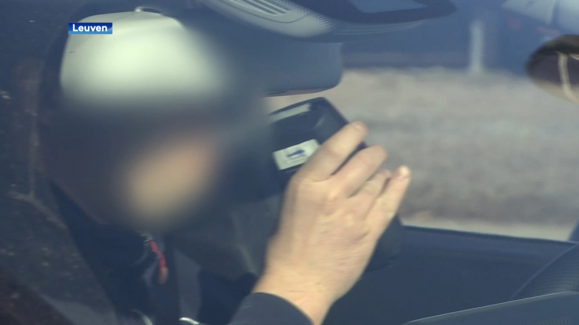 Politie betrapt twee mannen in Leuven op het bezit van drugs in hun auto