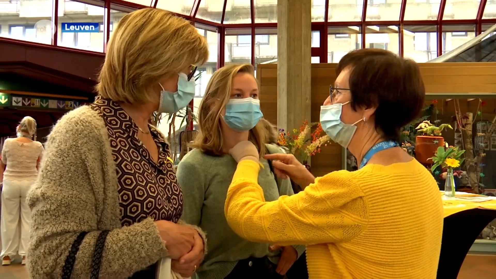 UZ Leuven kleurt geel voor Dag tegen kanker, patiënt Tom Vennekens getuigt: "Geloof in je herstel"