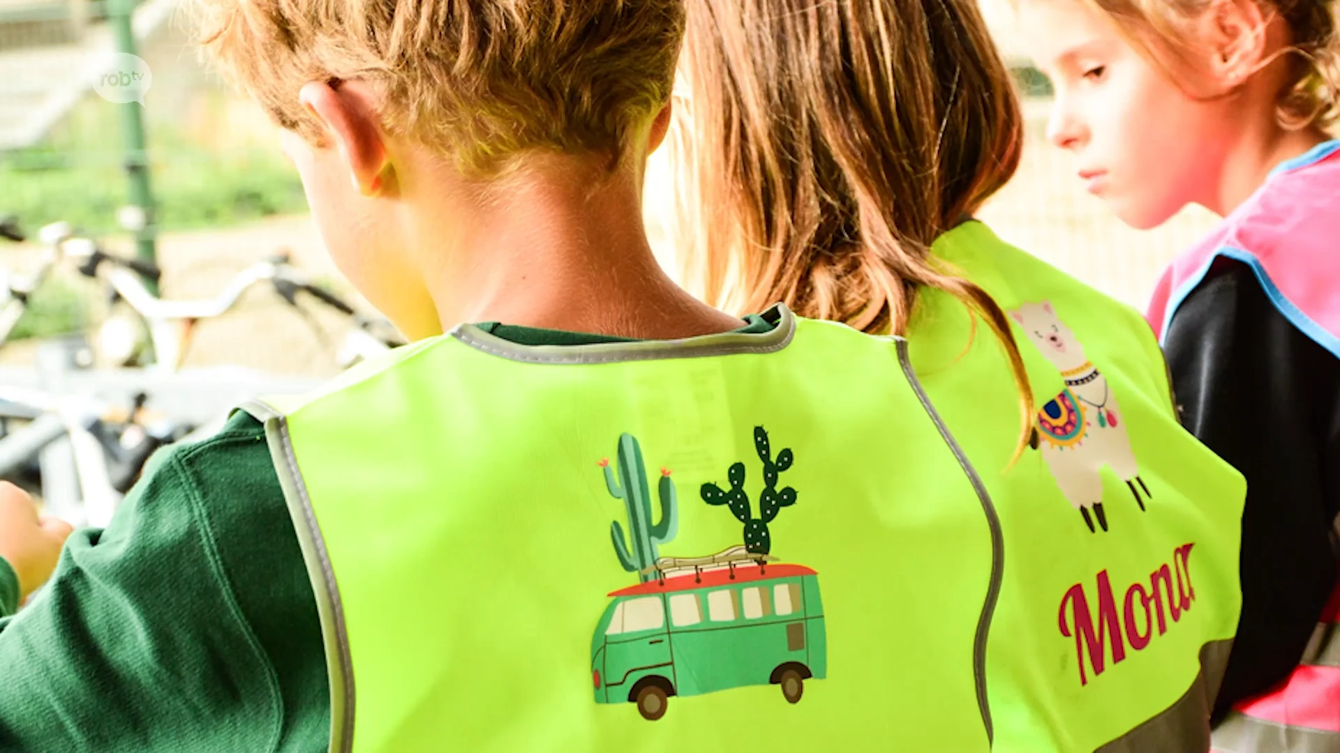 FLUO Ronde van Vlaanderen in GO! Atheneum Leuven: kinderen leren meer over veiligheid en zichtbaarheid in het verkeer