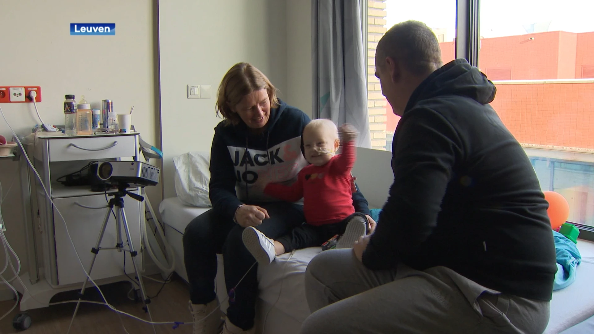 100.000 euro ingezameld in 2 dagen tijd voor meisje dat al half jaar in UZ Leuven ligt