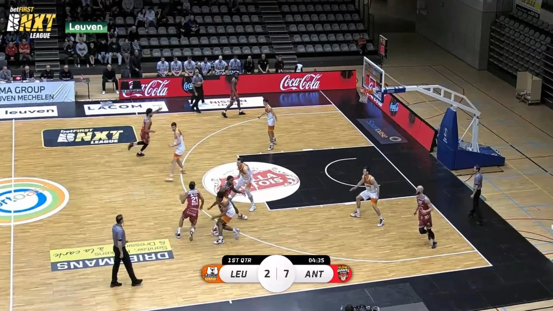 Leuven Bears bijten opnieuw in het zand tegen Antwerp Giants (59-74)