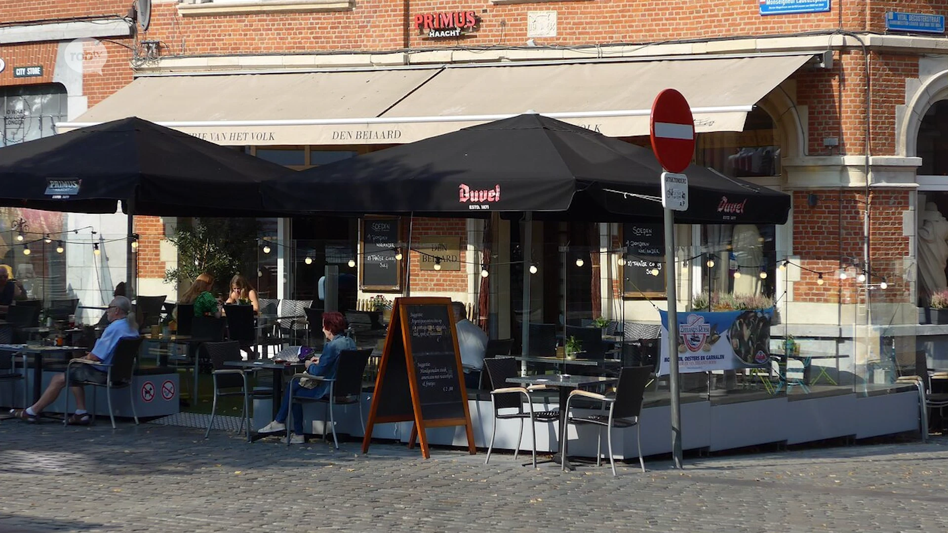 Brasserie Den Beiaard op Ladeuzeplein doet na 8 jaar de boeken toe