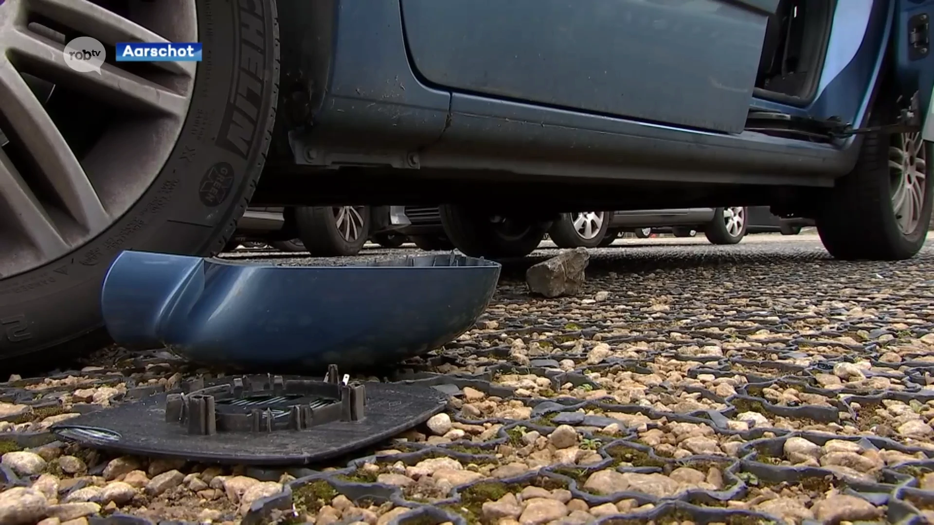 Meerdere auto's beschadigd aan parking Demervallei in Aarschot