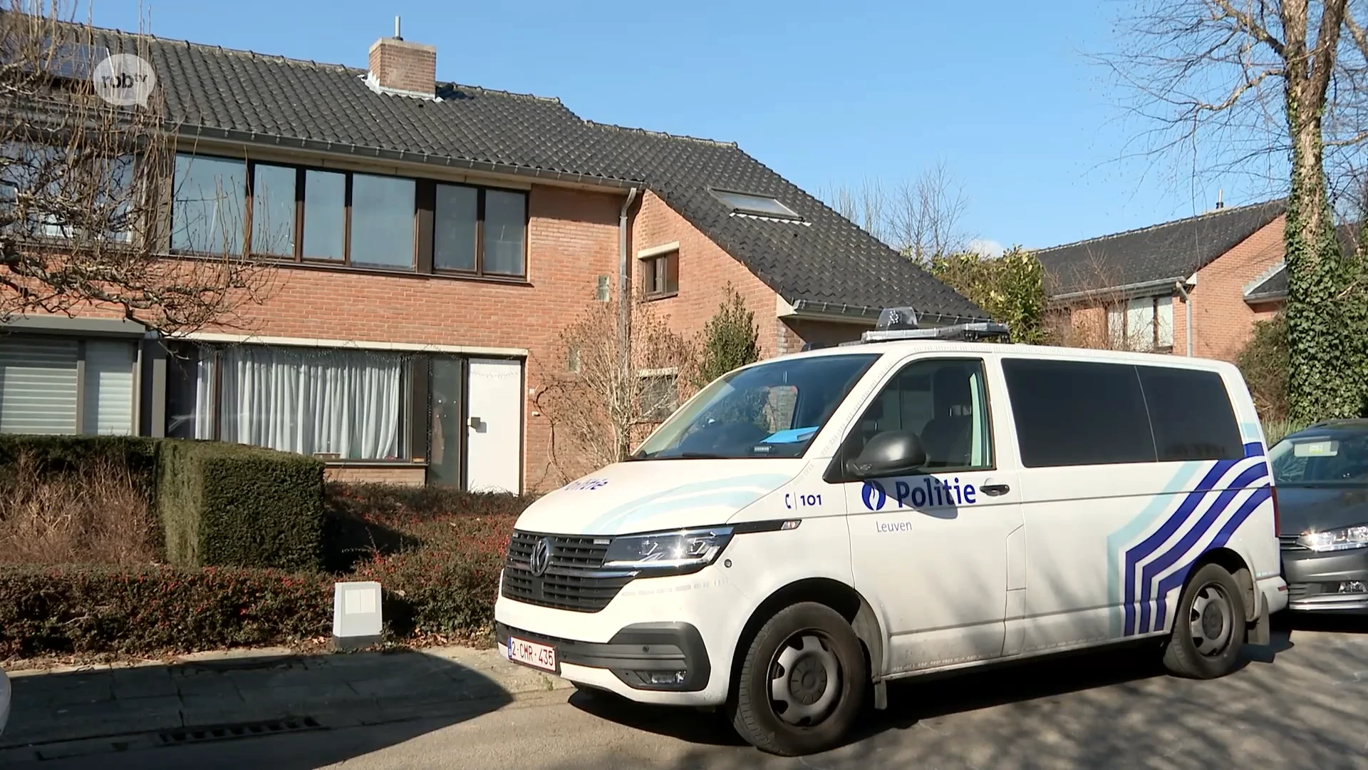 Kindje van 6 maanden in kritieke toestand na val bij onthaalmoeder in Kessel-Lo: schedelbreuk en hersenbloeding