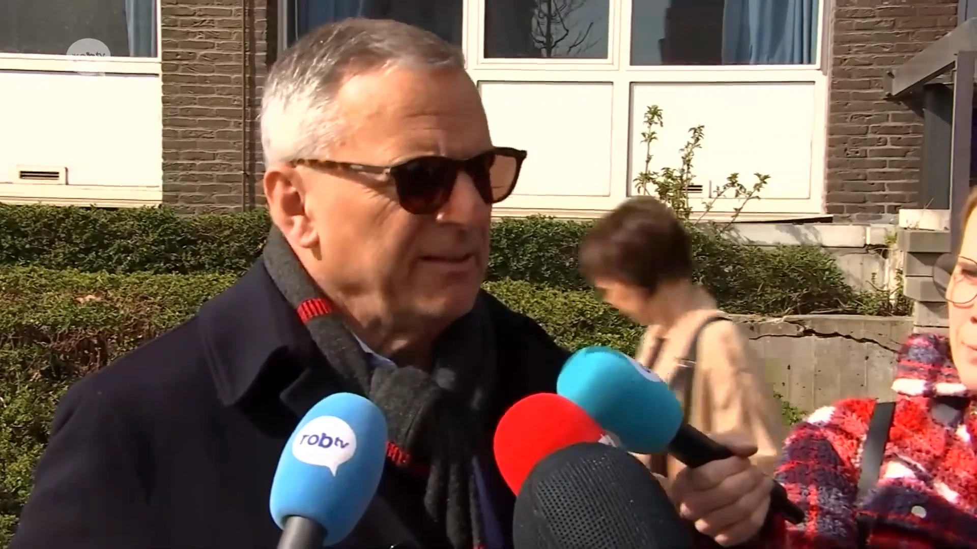Advocaat Jan De Man: "Mijn cliënt gaat nog steeds langs bij het graf van Sanda"