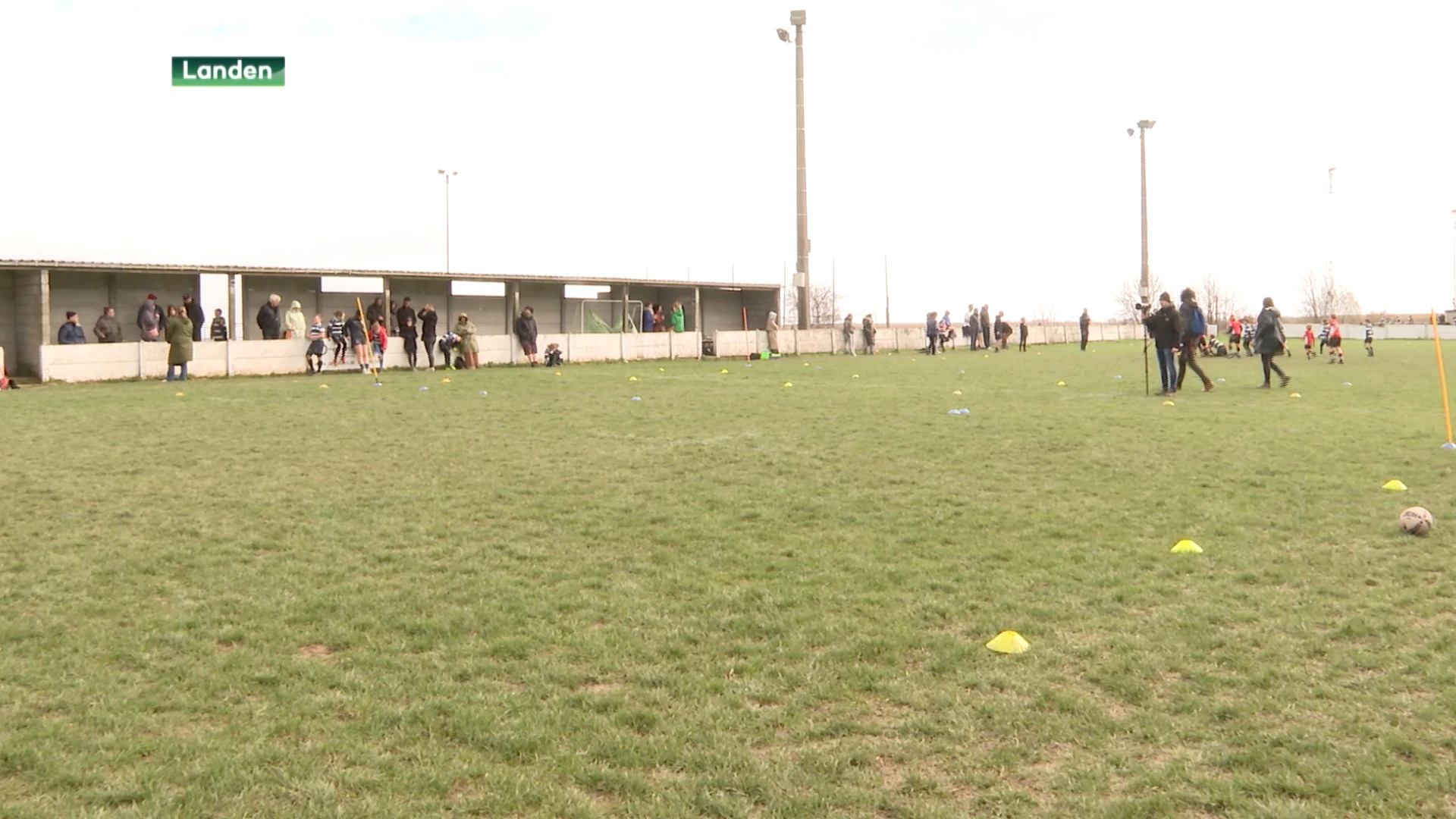 Eerste rugbytoernooi van Haspinga voor jeugd is succes: "250 jongens en meisjes namen deel"