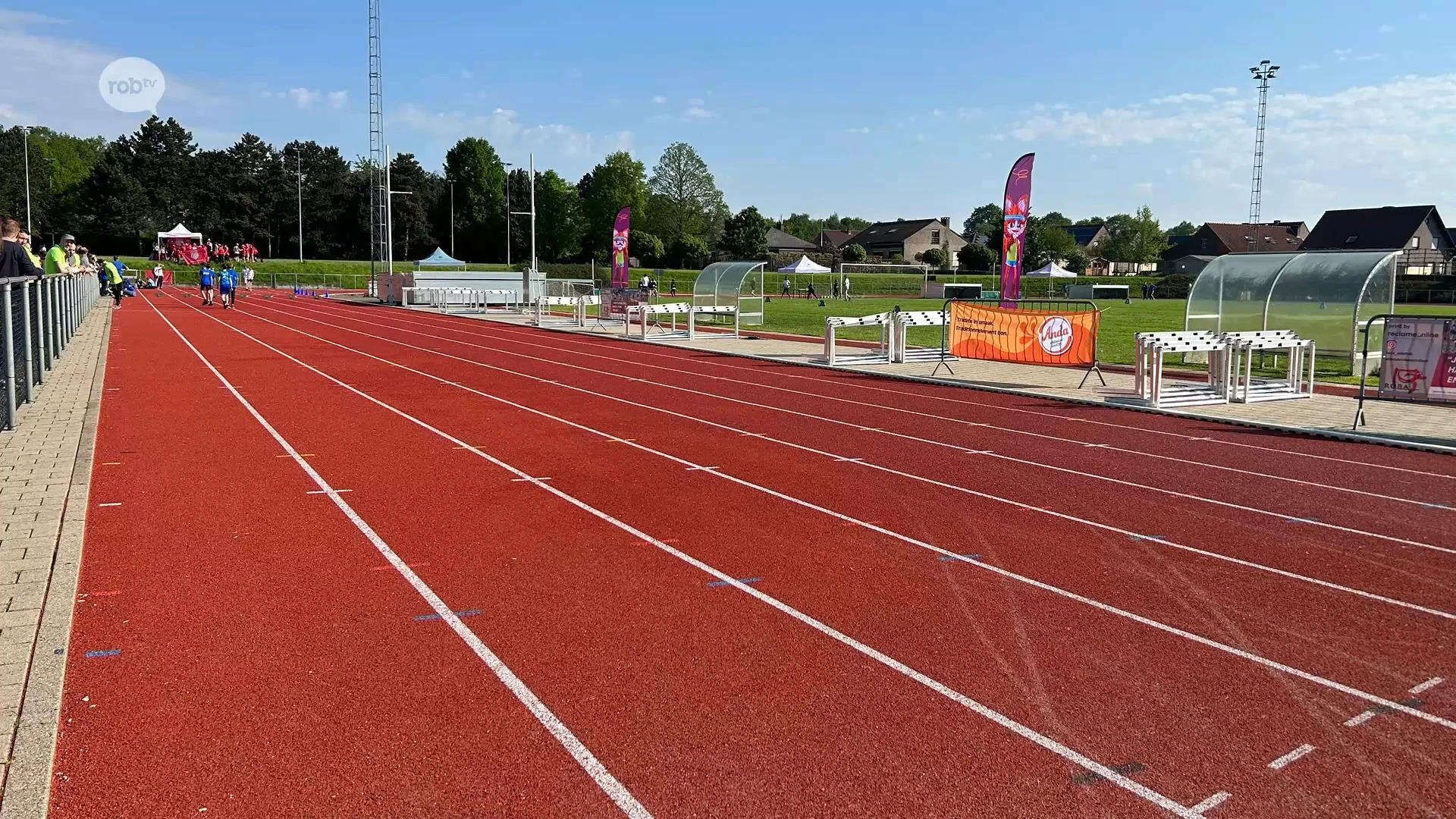 Voor het eerst in twee jaar tijd nog eens een atletiekwedstrijd in Betekom: nieuwe piste officieel geopend