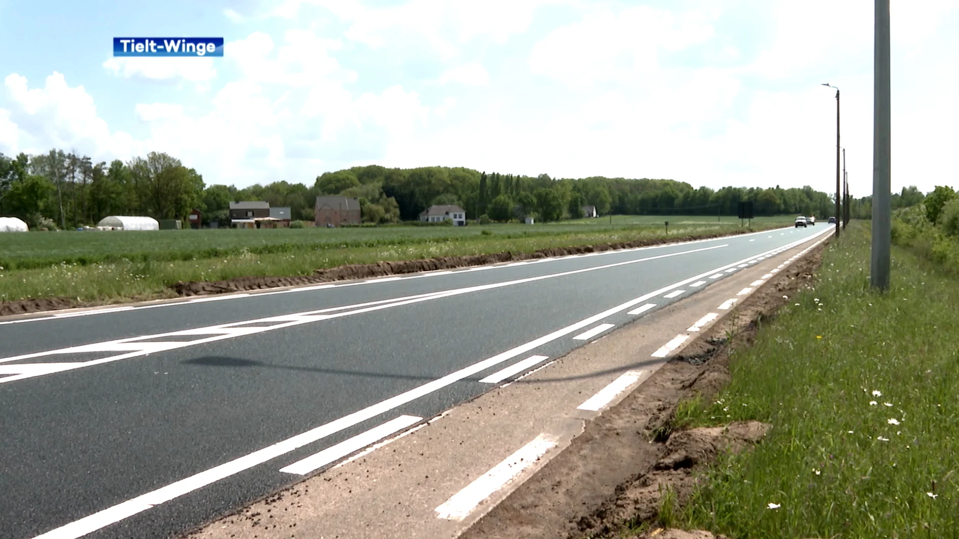 Fietsers niet te spreken over fietspad Schoonderbeukenseweg Tielt-Winge: "Nodigt uit om op de weg te rijden"