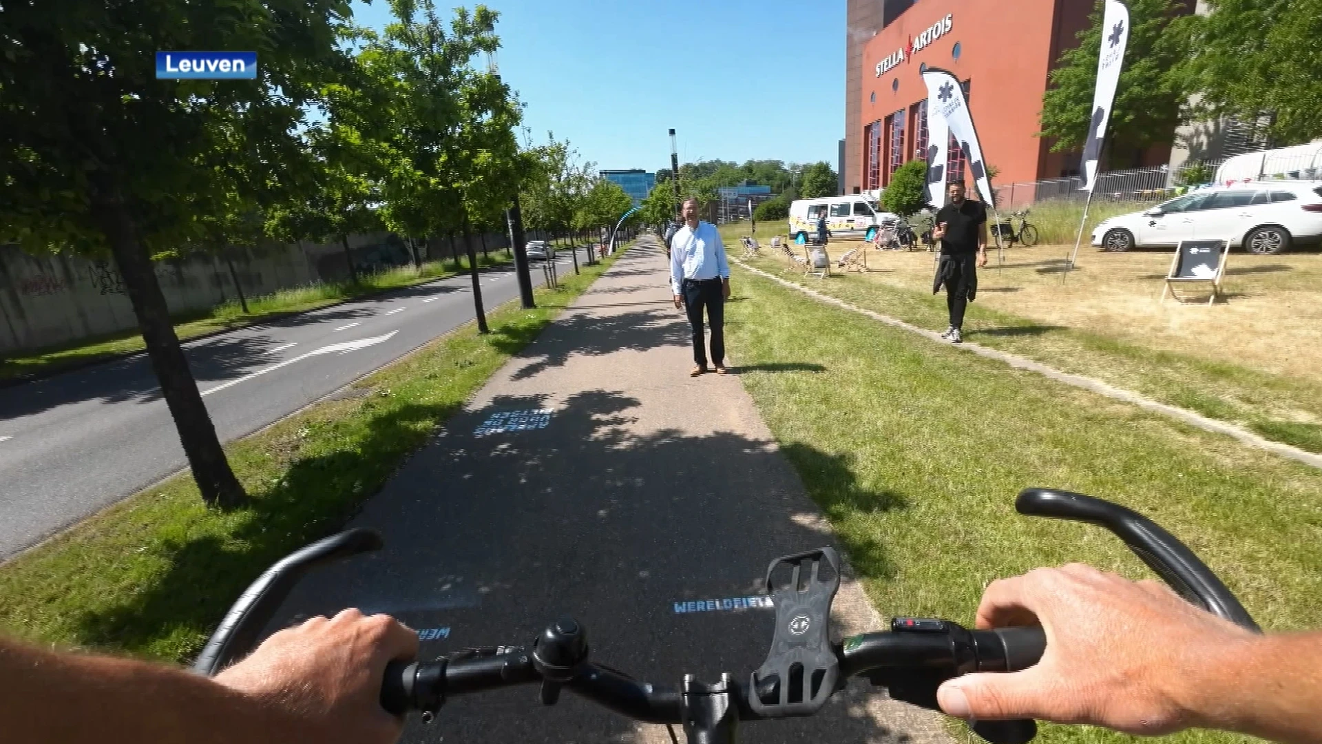 Aantal fietssnelweggebruikers stijgt met 15%: fietsers worden beloond met ijsje in Leuven